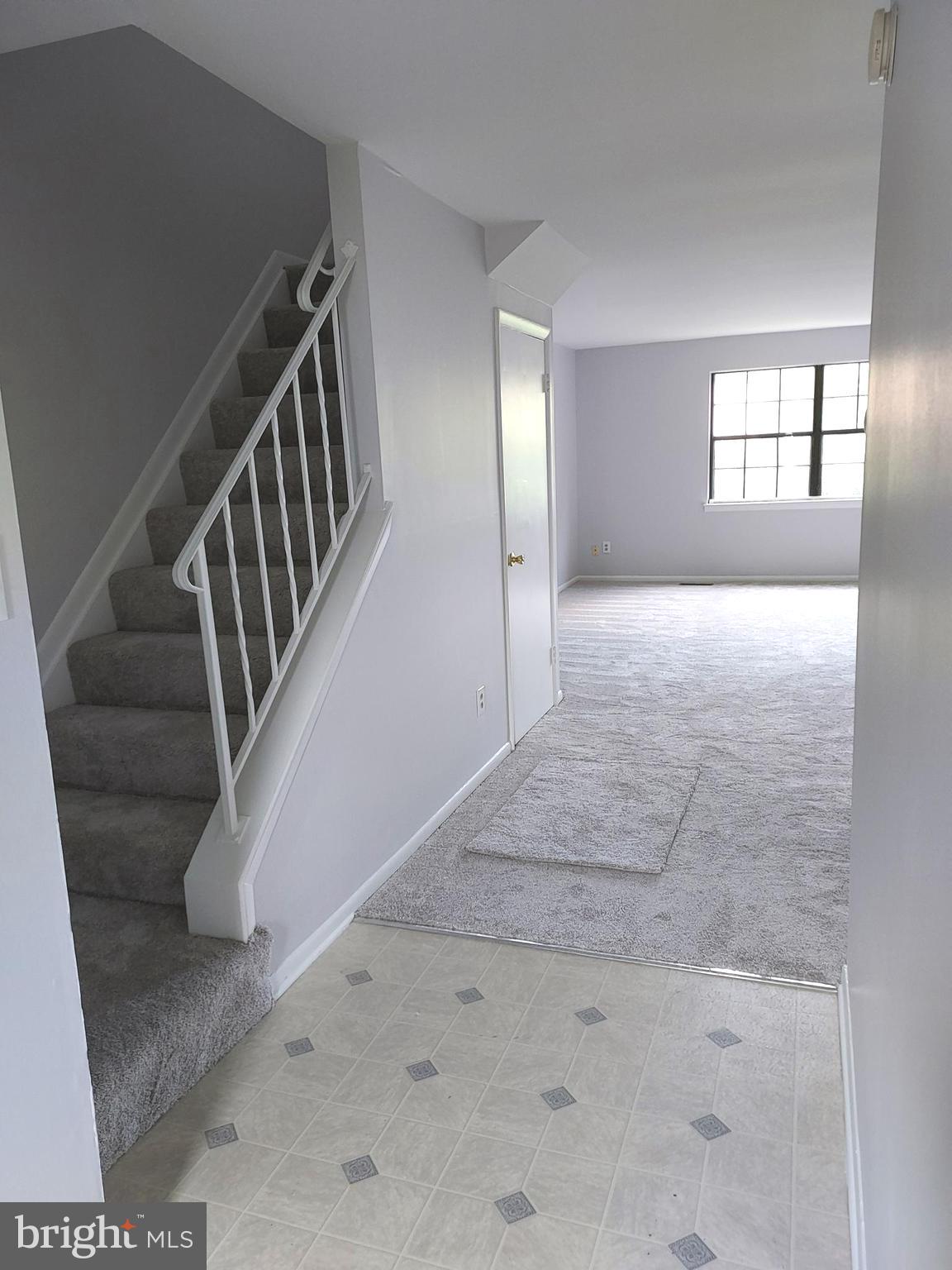 DULANEY TOWERS - Residential