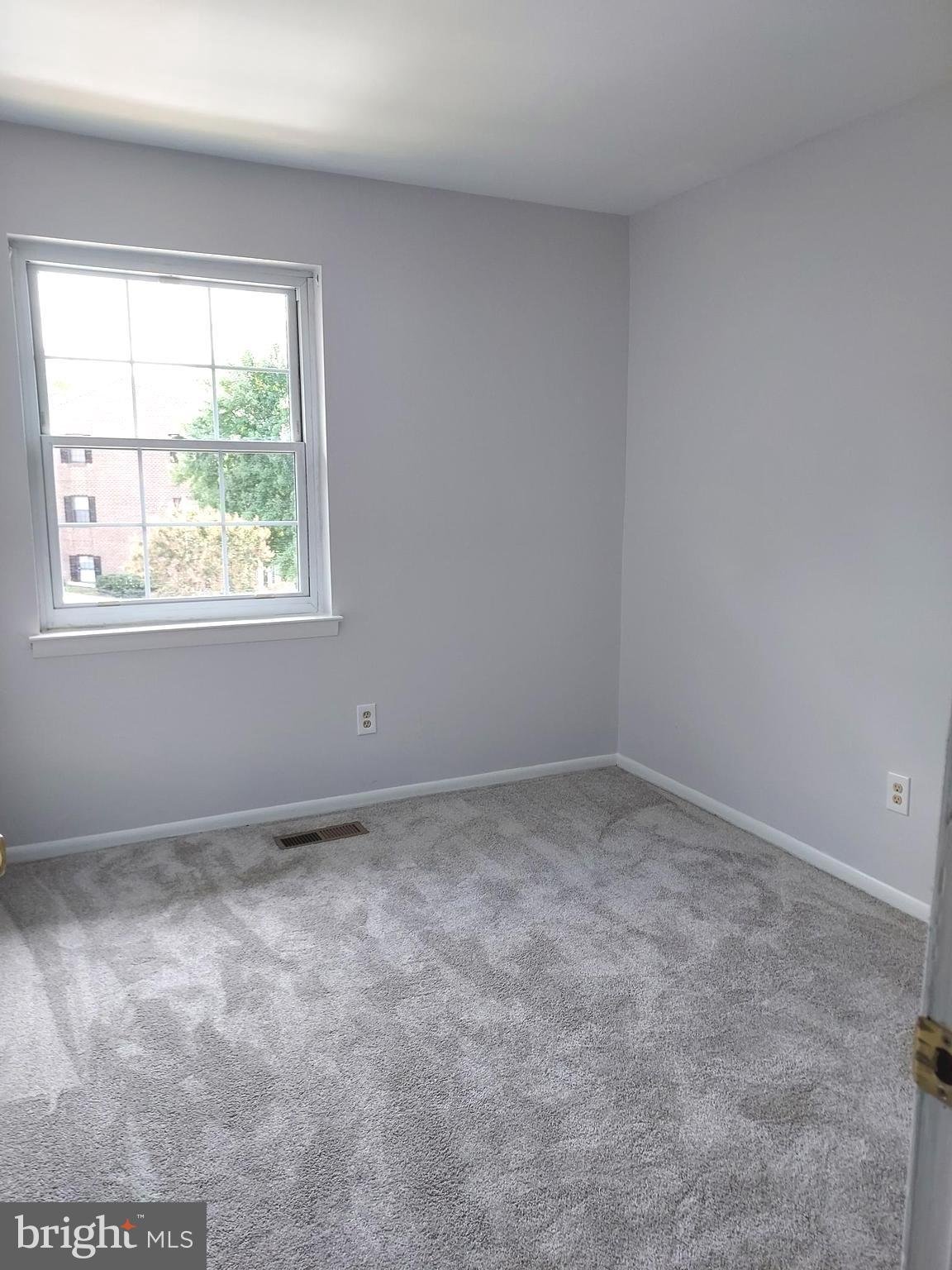 DULANEY TOWERS - Residential