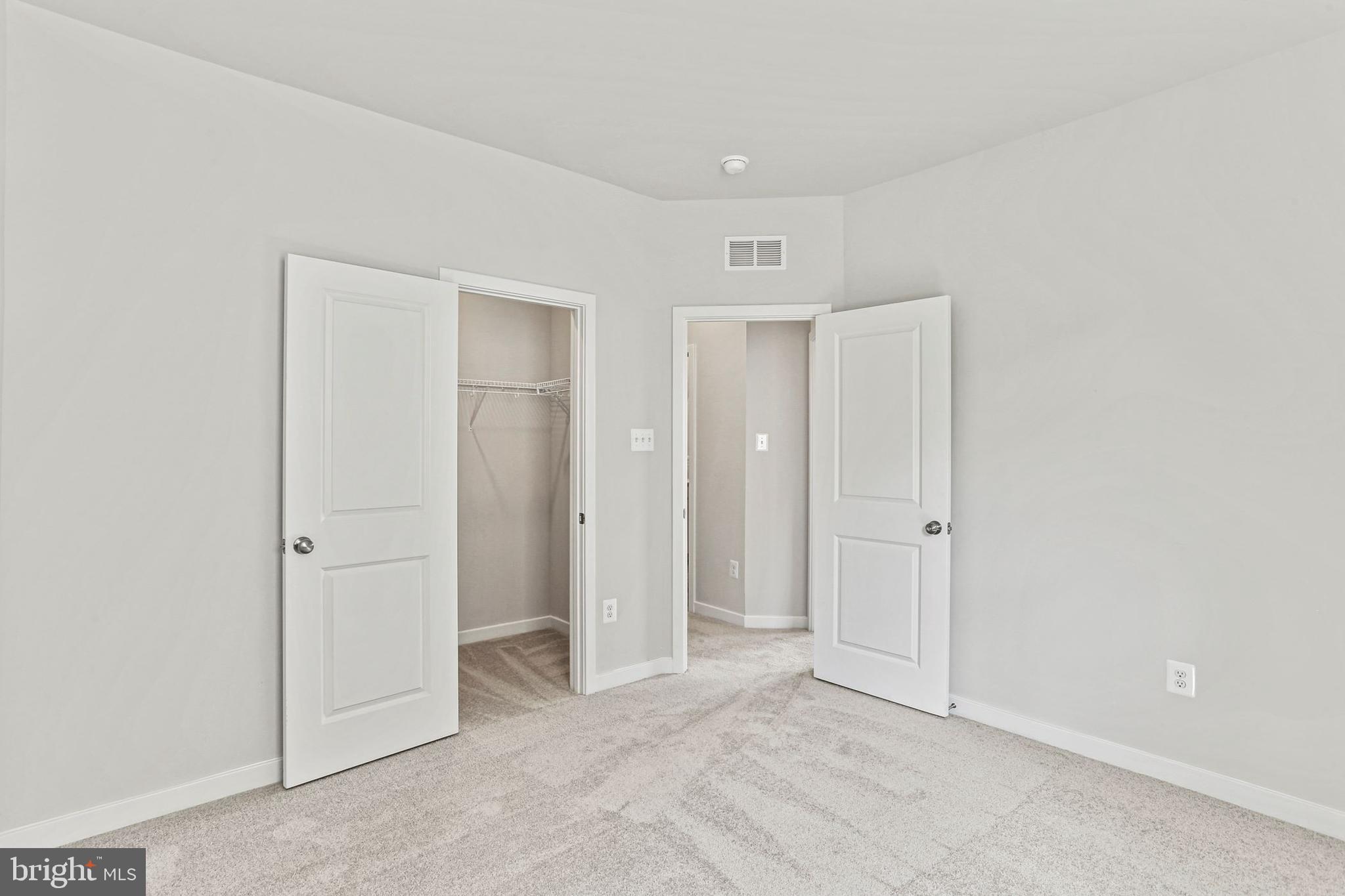 SHENANDOAH SPRINGS - Residential