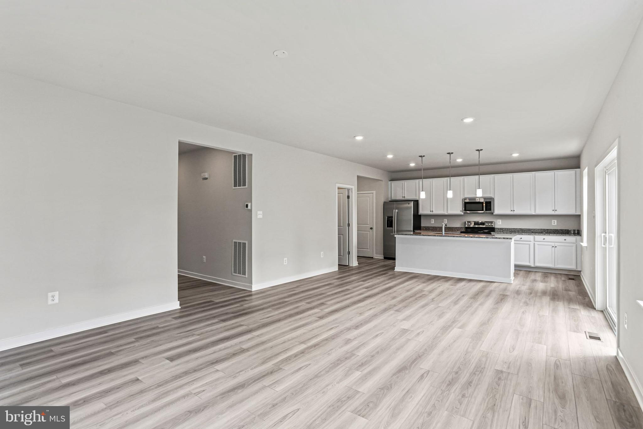 SHENANDOAH SPRINGS - Residential