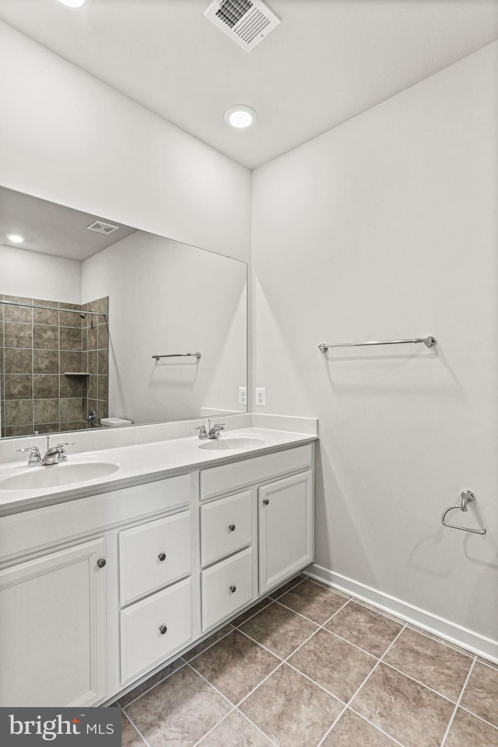 SHENANDOAH SPRINGS - Residential