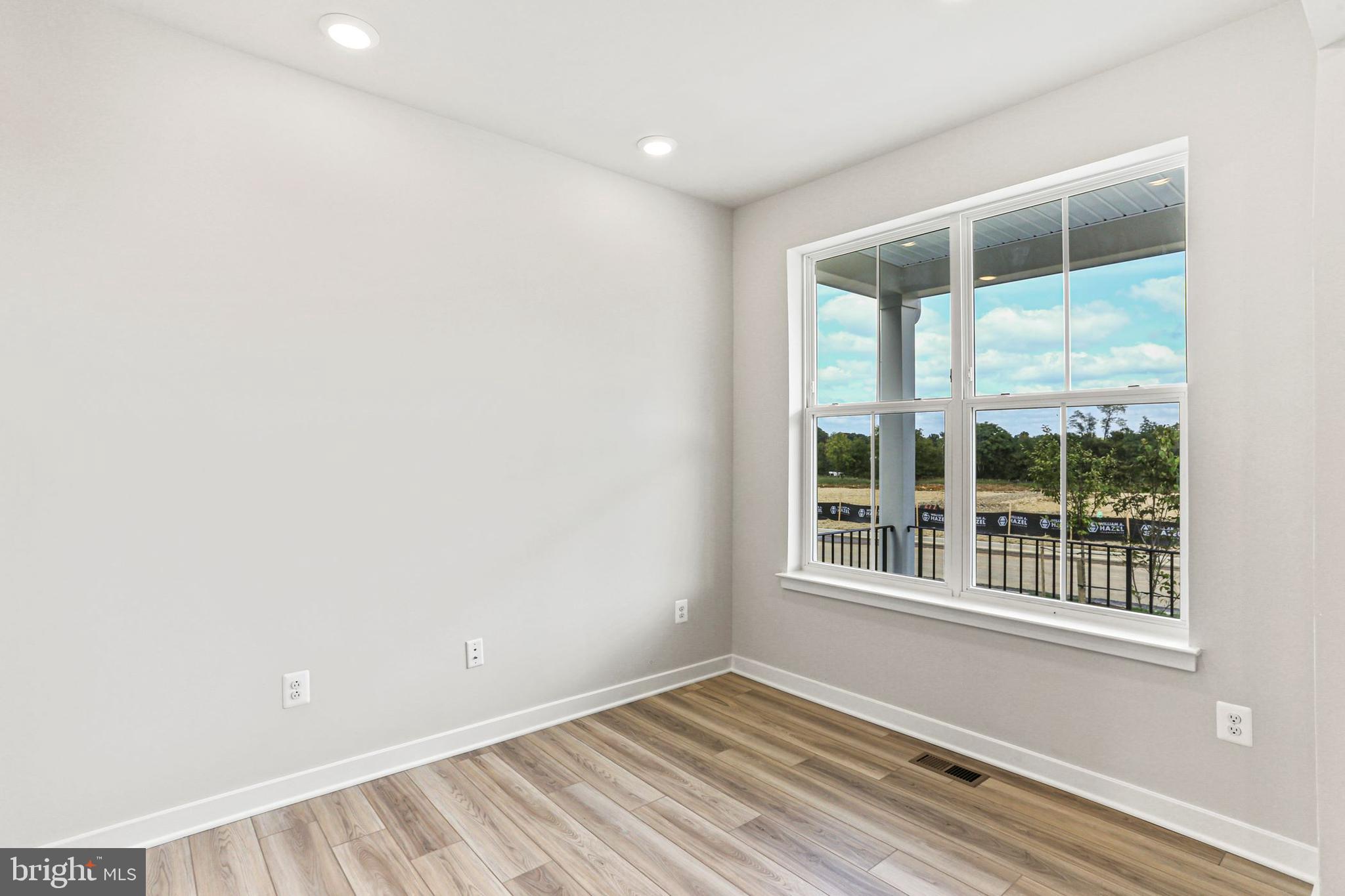 SHENANDOAH SPRINGS - Residential