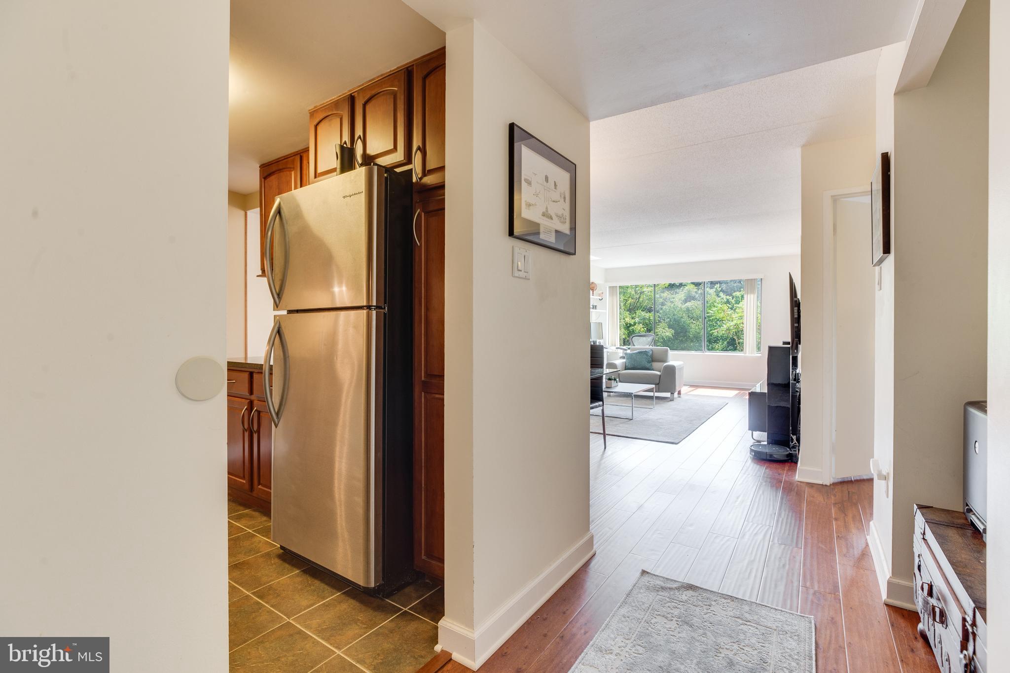 SENTINEL OF LANDMARK - Residential