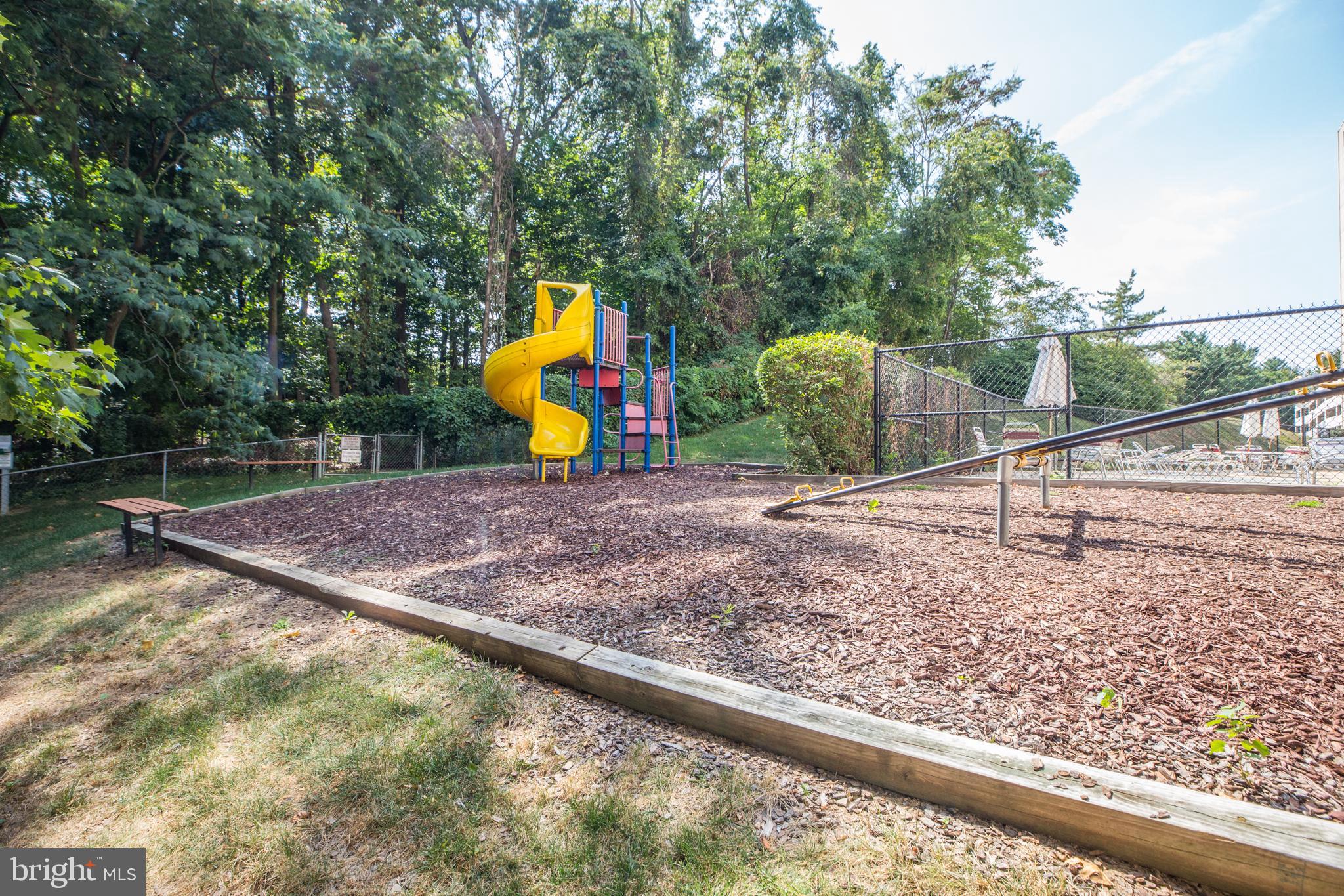 SENTINEL OF LANDMARK - Residential