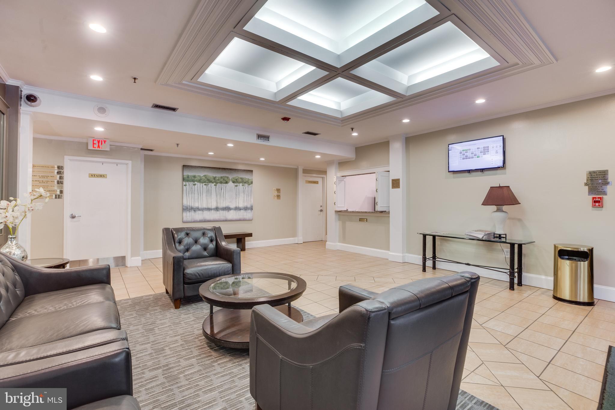 SENTINEL OF LANDMARK - Residential