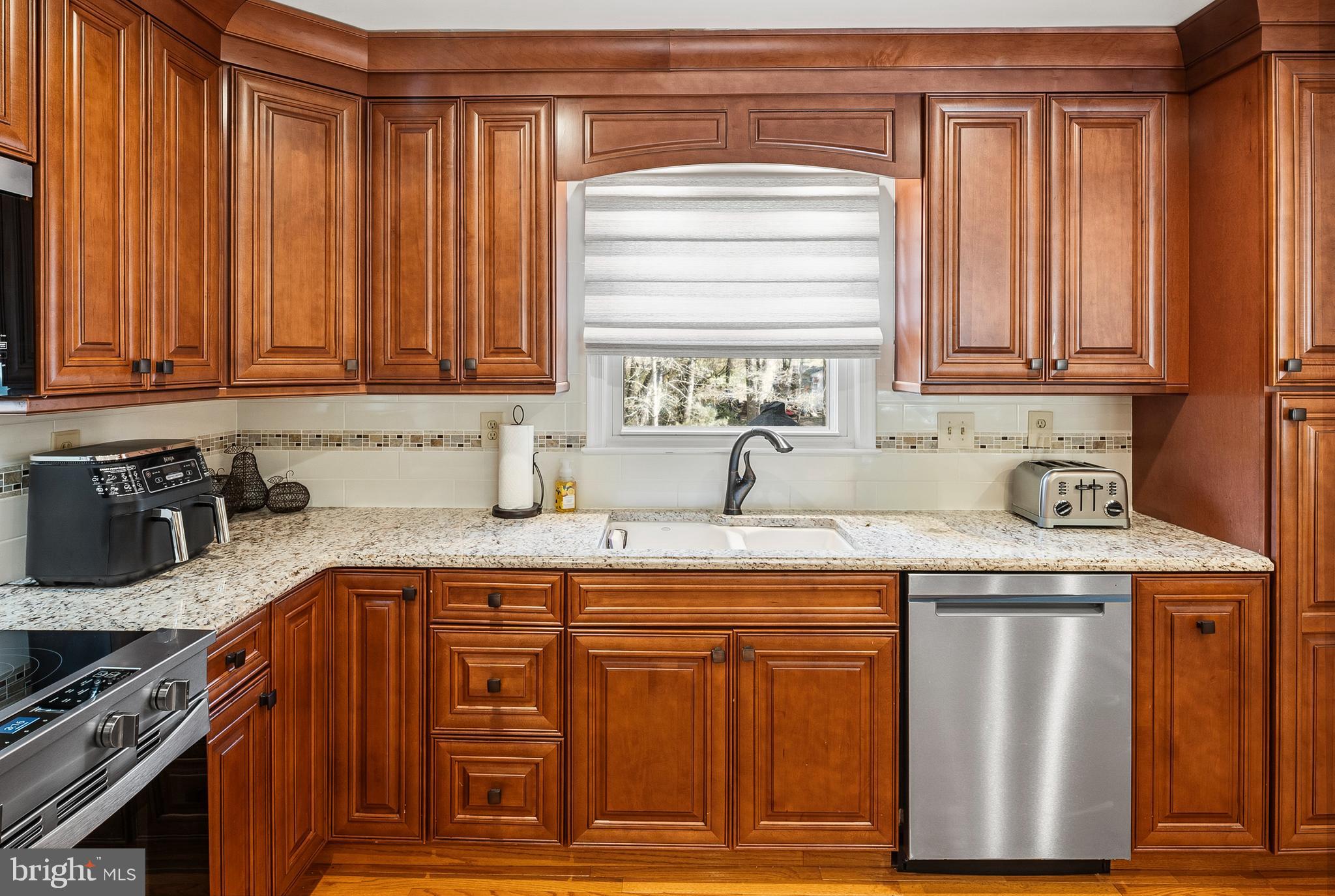 CLINTON VIEW - Residential