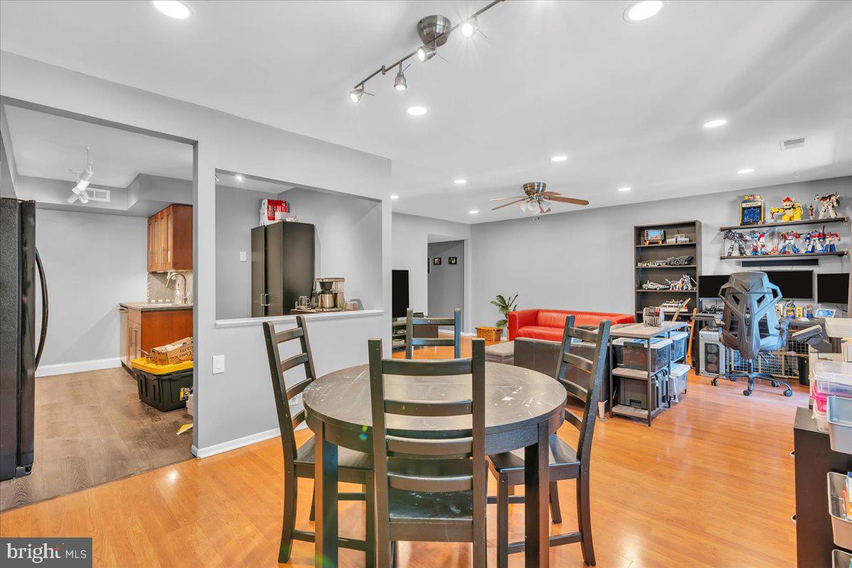 115 E KINGS HIGHWAY #334