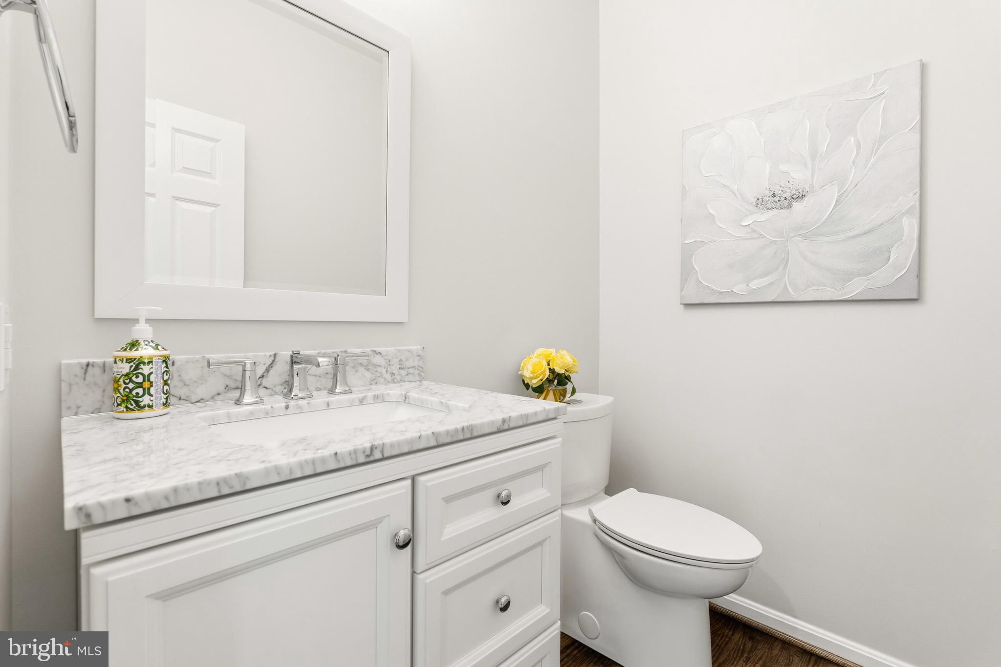 DARNESTOWN OUTSIDE - Residential