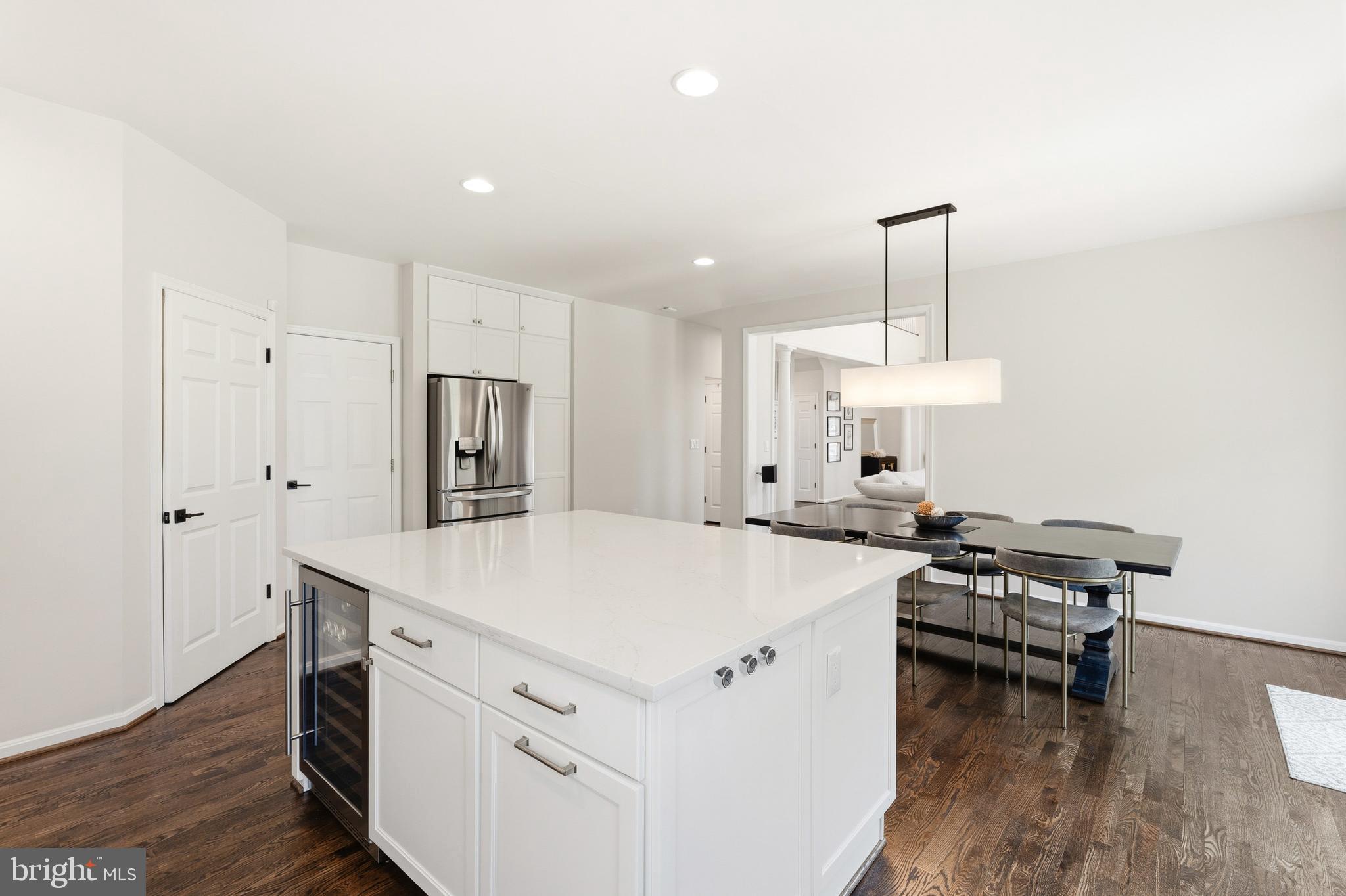 DARNESTOWN OUTSIDE - Residential