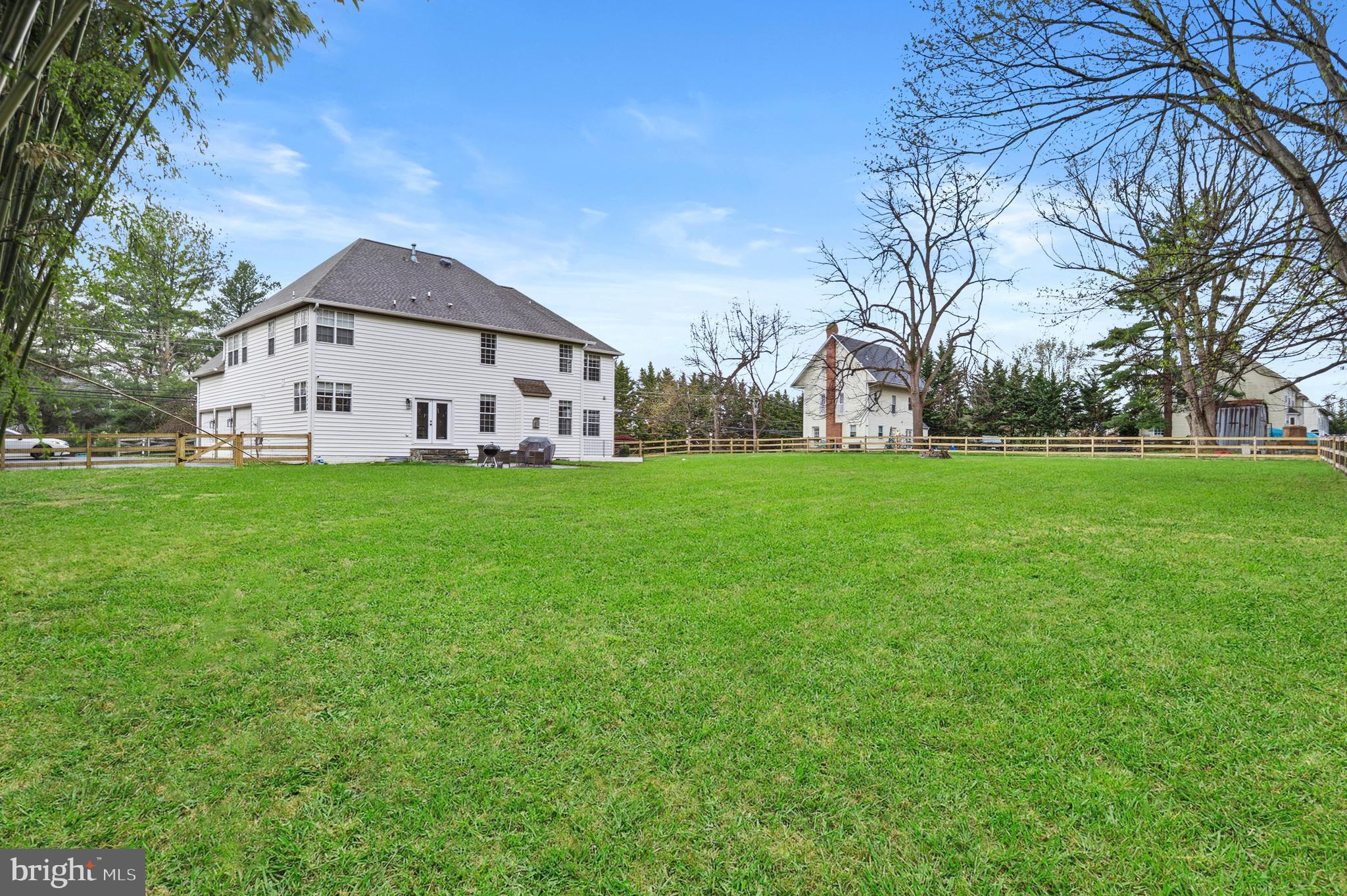 DARNESTOWN OUTSIDE - Residential