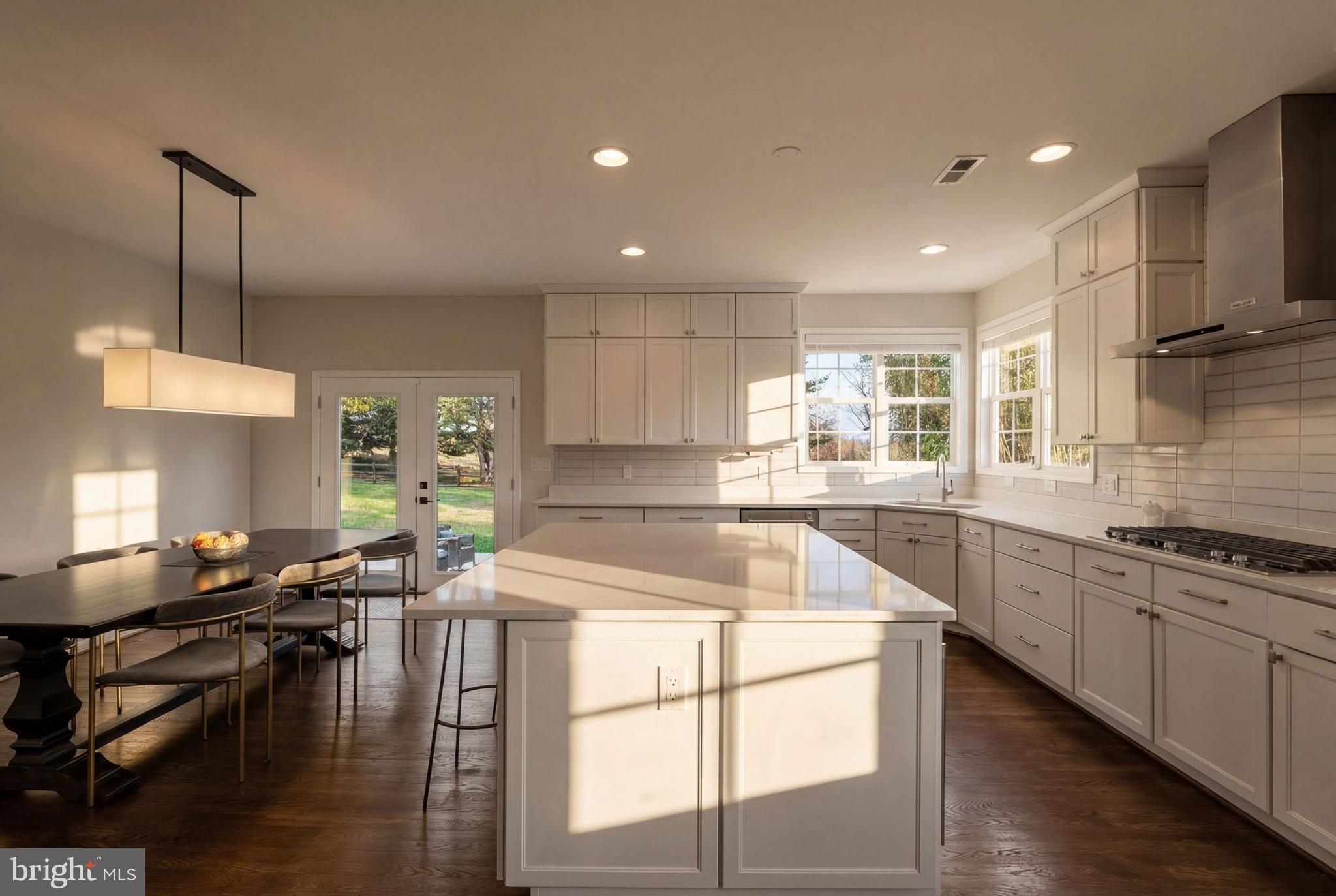 DARNESTOWN OUTSIDE - Residential