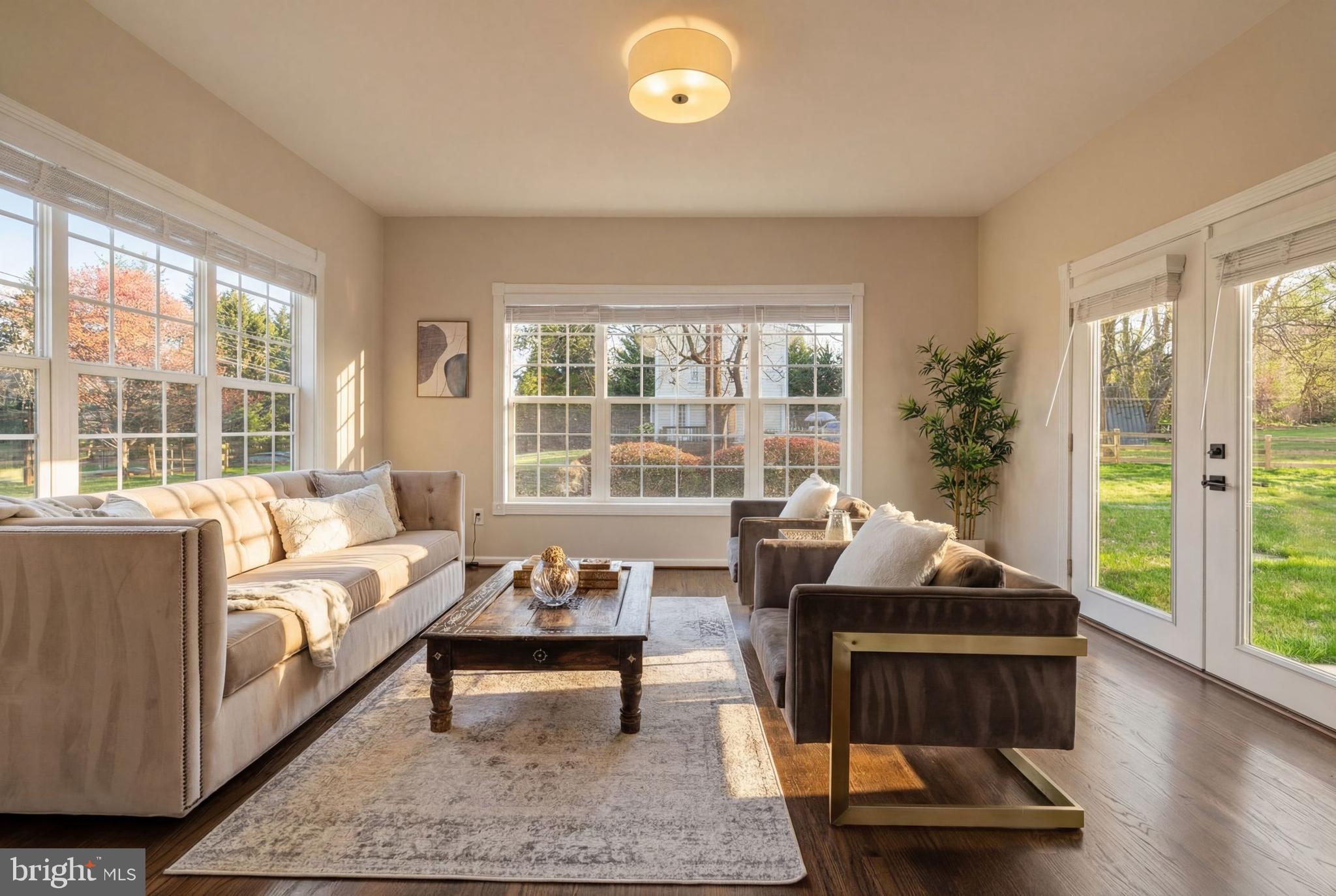 DARNESTOWN OUTSIDE - Residential