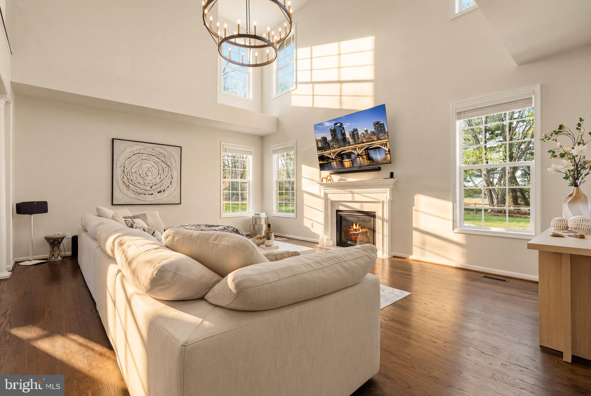 DARNESTOWN OUTSIDE - Residential