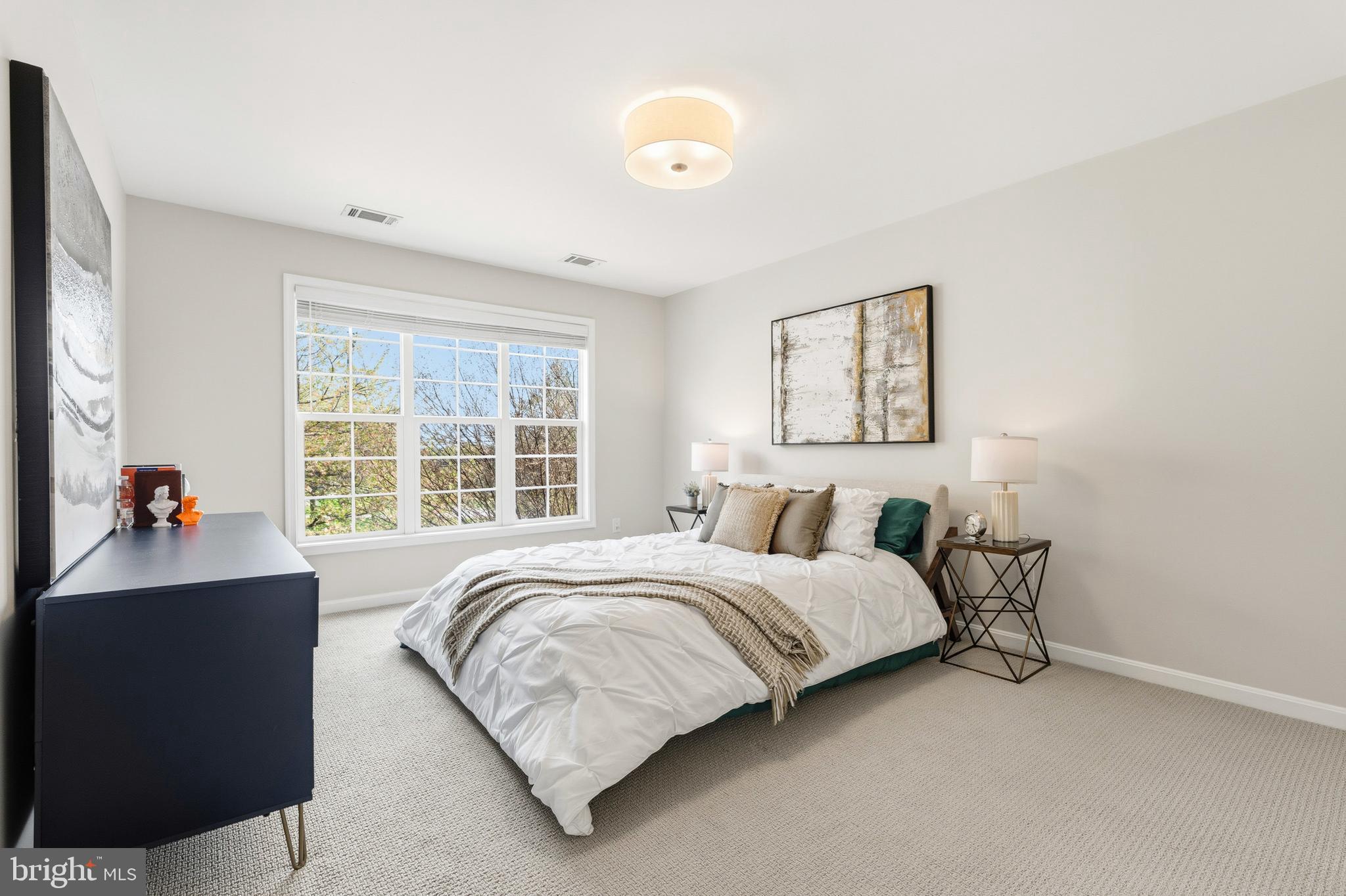 DARNESTOWN OUTSIDE - Residential