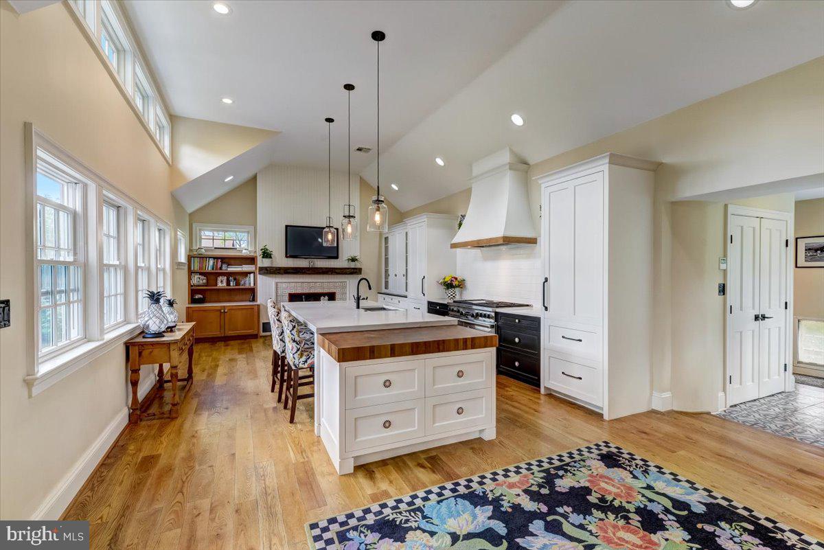 PIN OAK FARMS - Residential