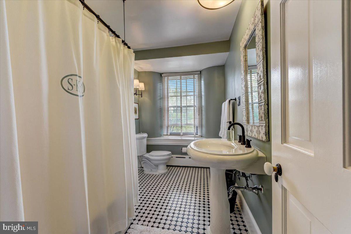 PIN OAK FARMS - Residential