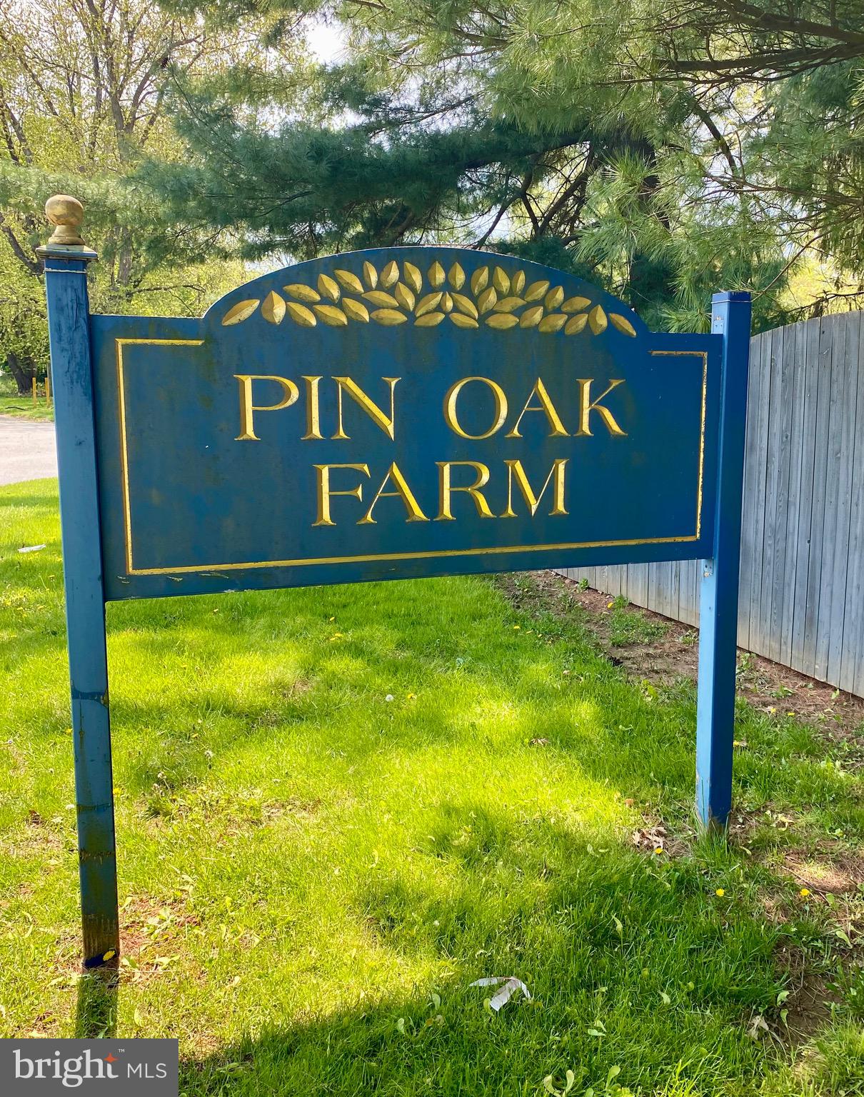 PIN OAK FARMS - Residential
