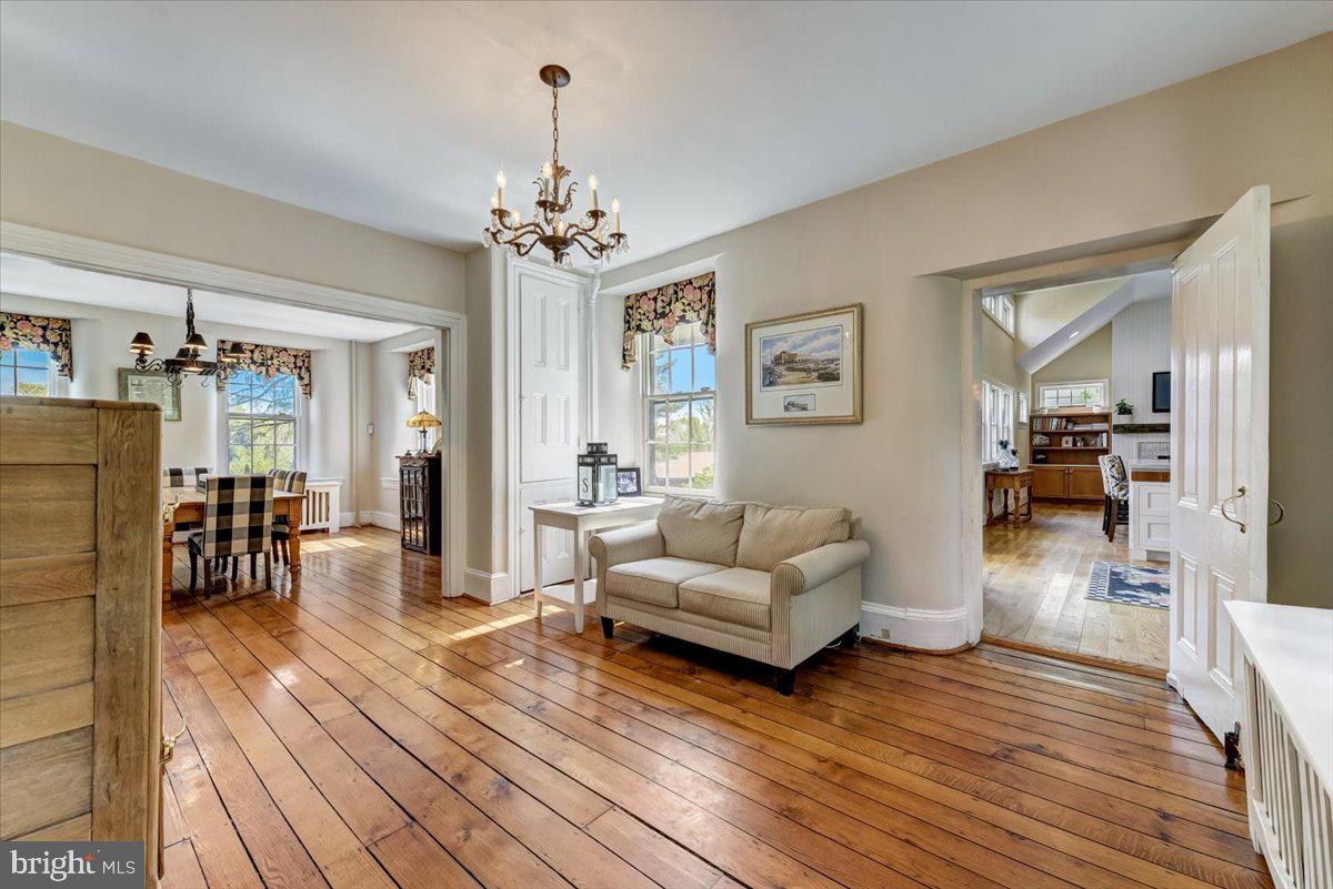 PIN OAK FARMS - Residential