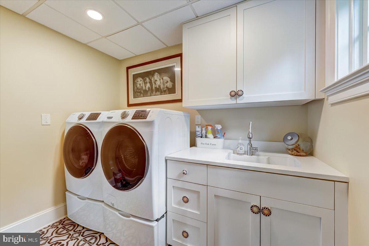 PIN OAK FARMS - Residential