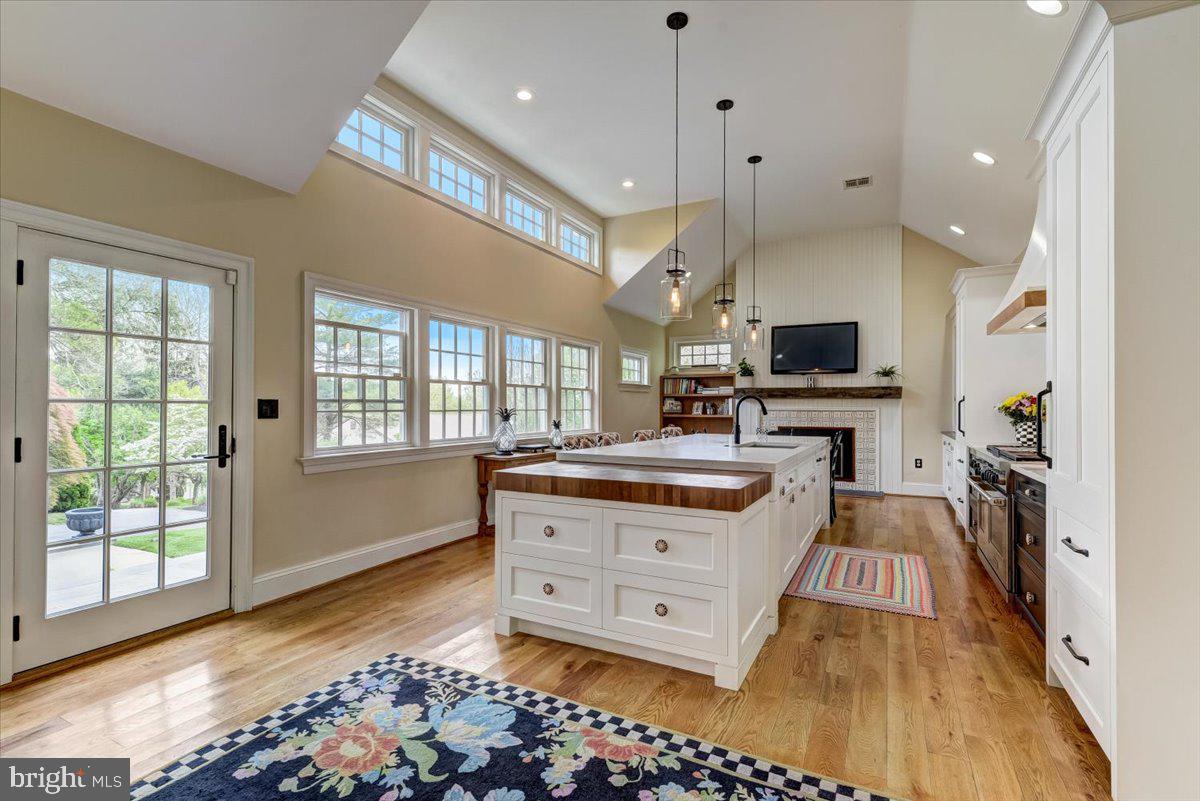 PIN OAK FARMS - Residential