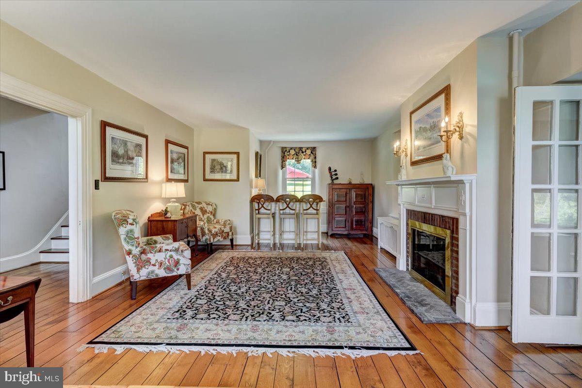 PIN OAK FARMS - Residential