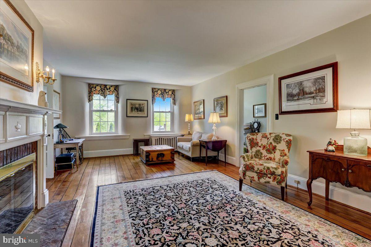 PIN OAK FARMS - Residential