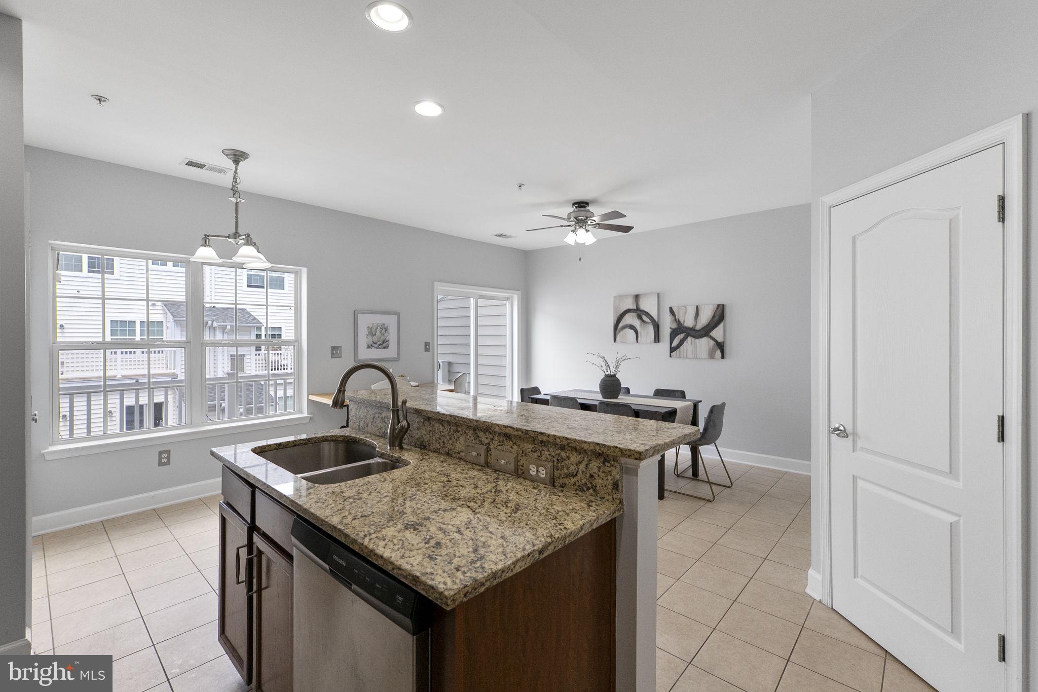 BUCKINGHAM STATION - Residential