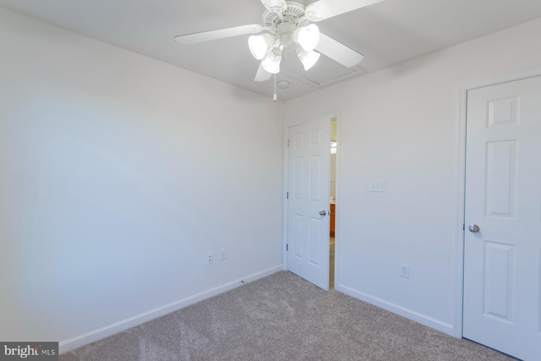 RIVERSIDE VILLAGES - Residential Lease