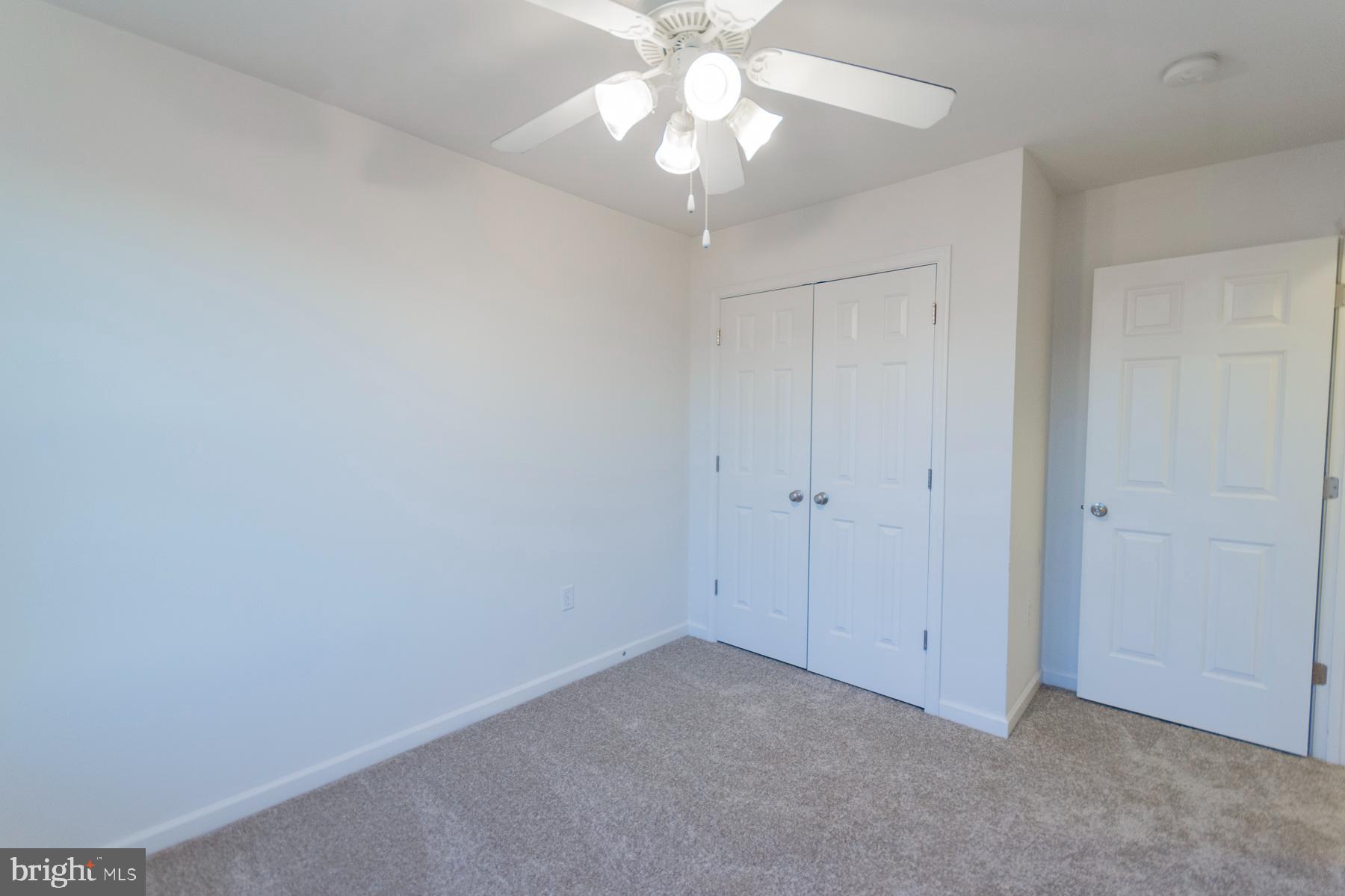 RIVERSIDE VILLAGES - Residential Lease