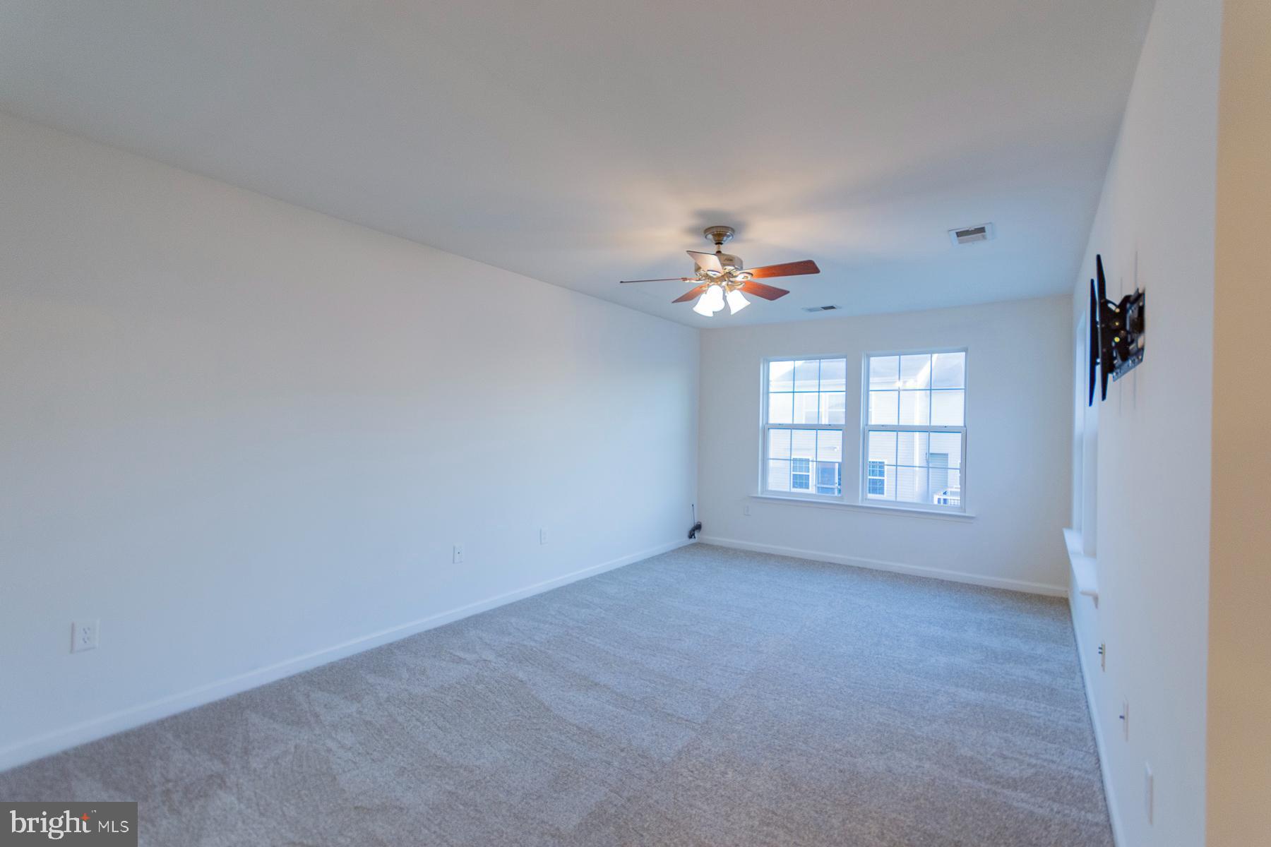 RIVERSIDE VILLAGES - Residential Lease