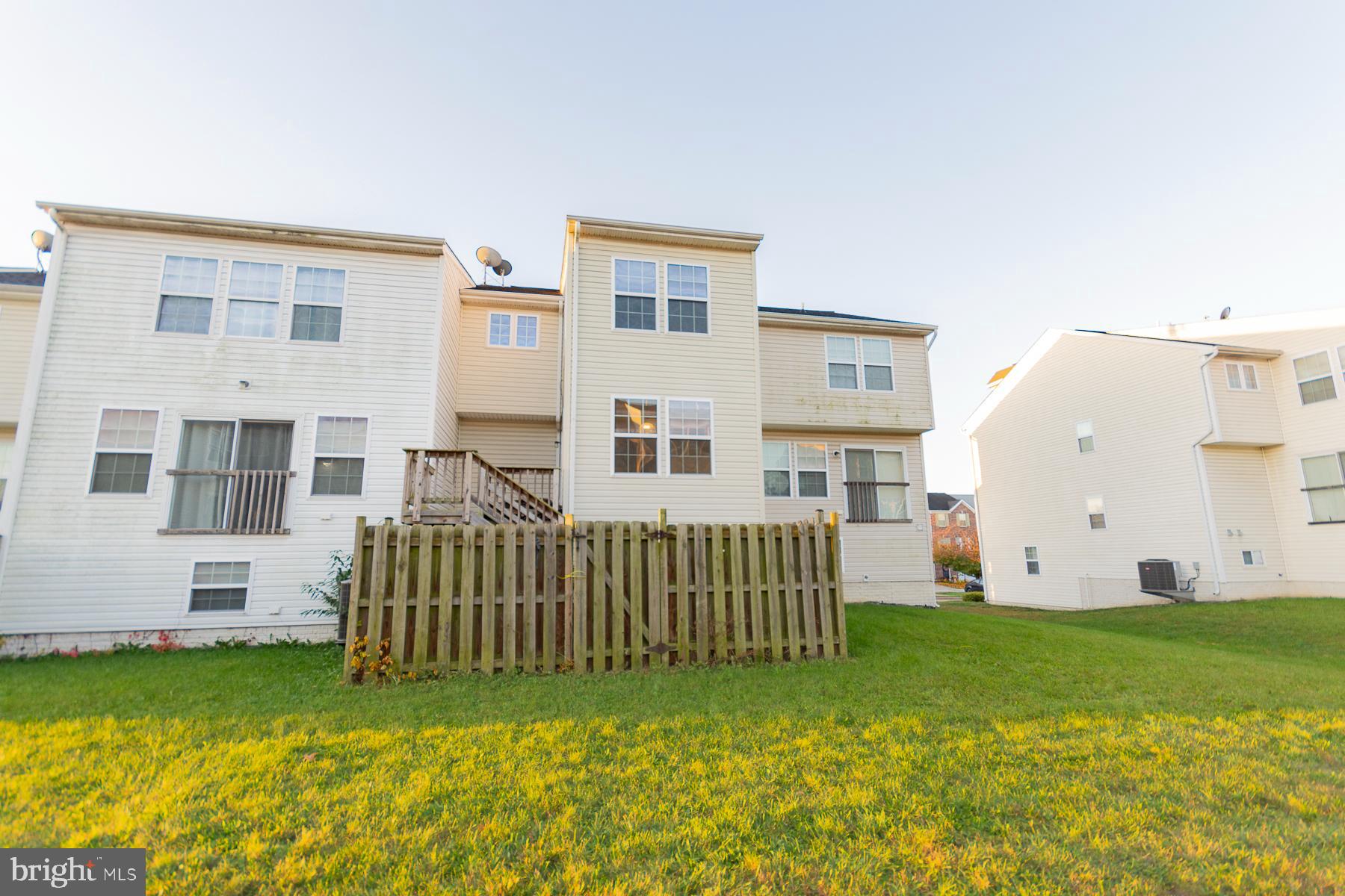 RIVERSIDE VILLAGES - Residential Lease