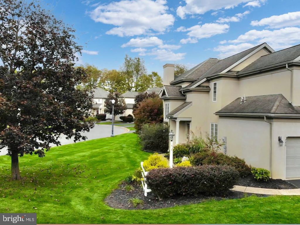 Photo of 760 Woodfield Drive, Lititz, PA 17543 (MLS # PALA2045978)