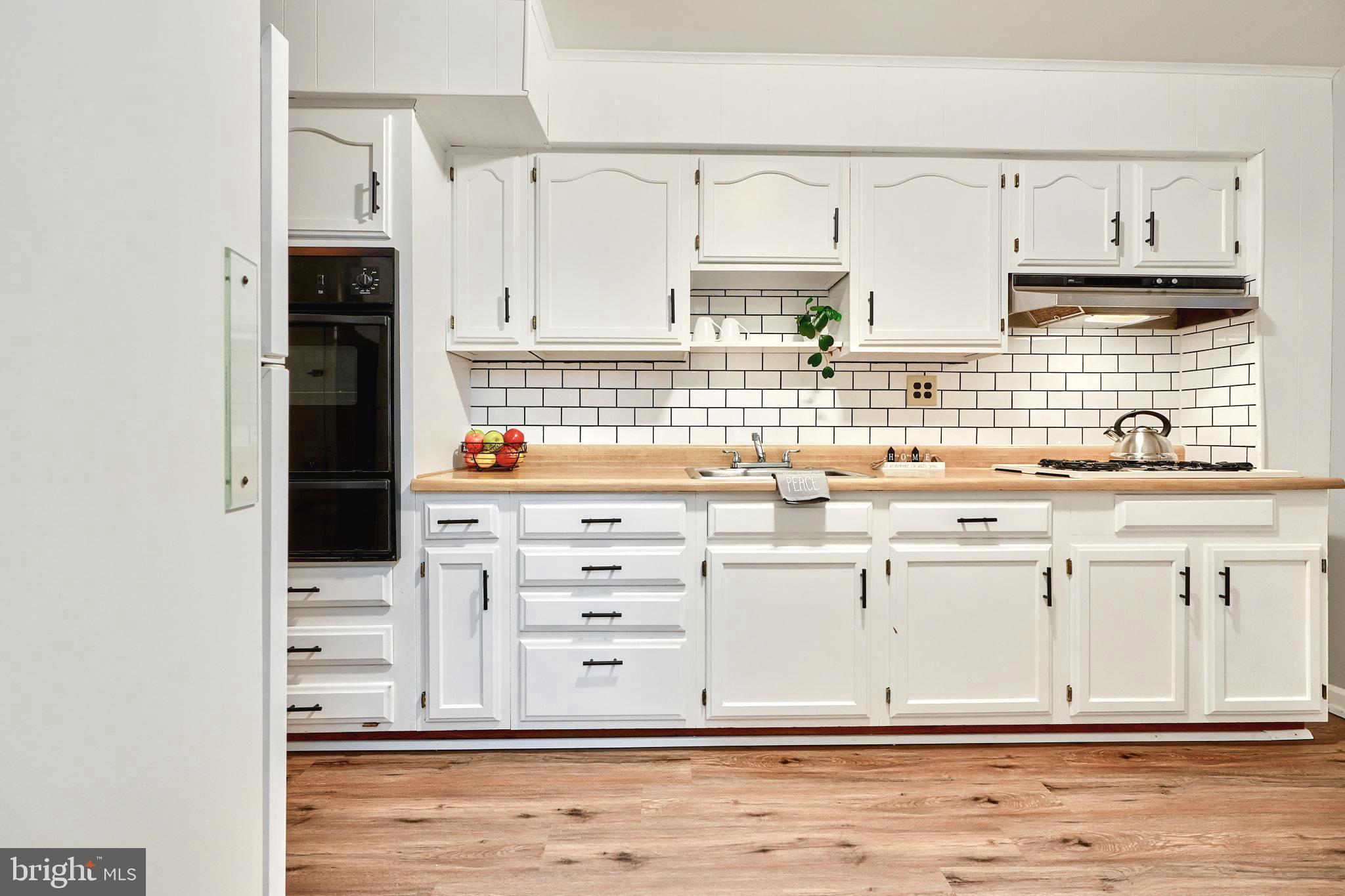 EASTCREST - Residential