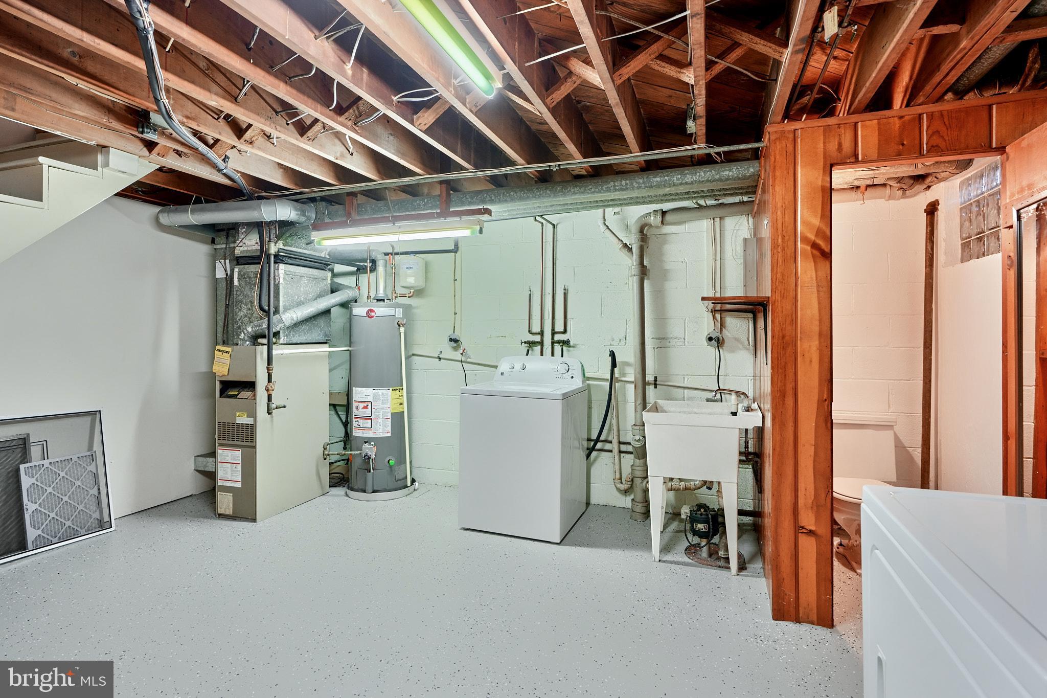 EASTCREST - Residential