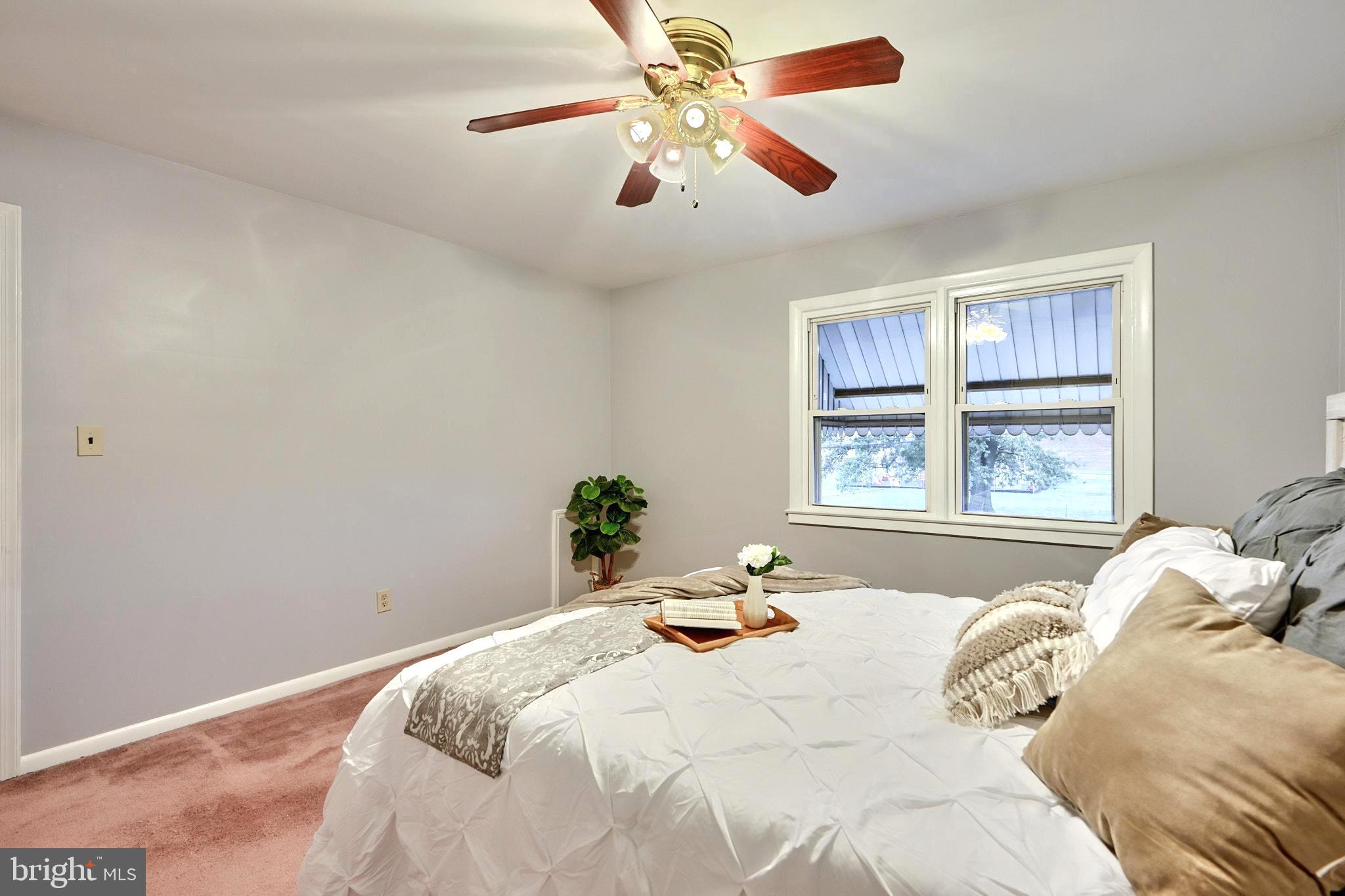 EASTCREST - Residential