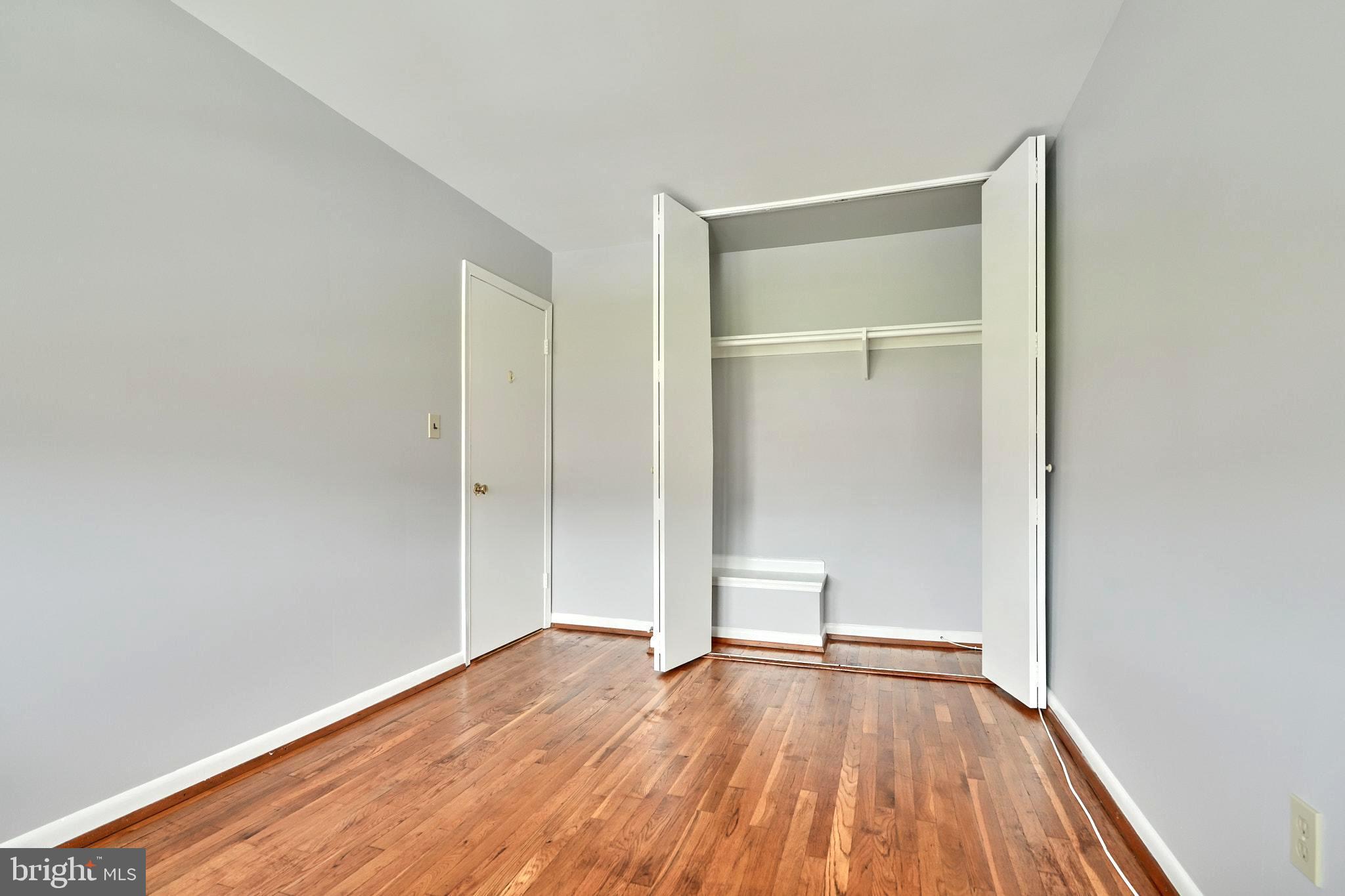 EASTCREST - Residential