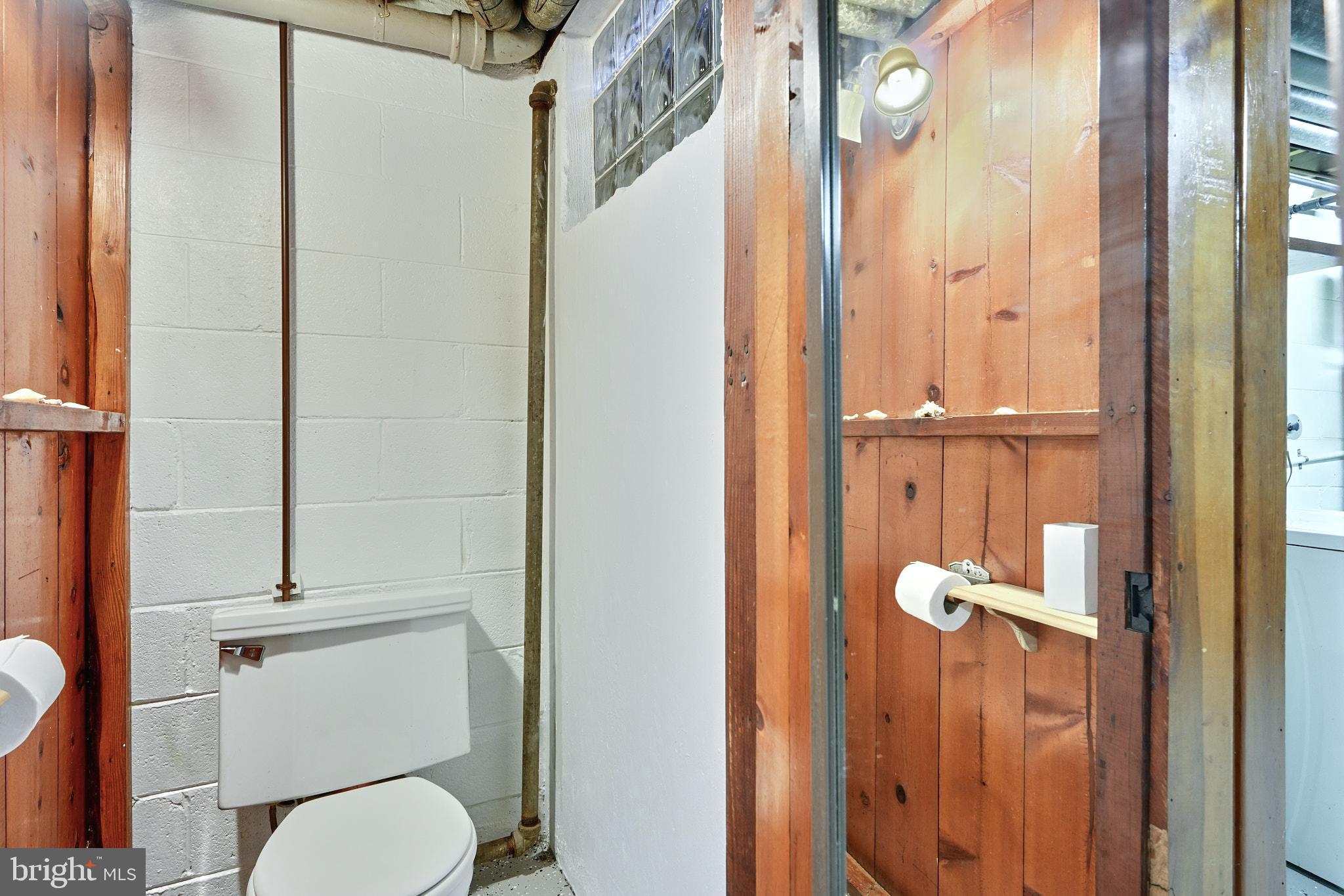 EASTCREST - Residential