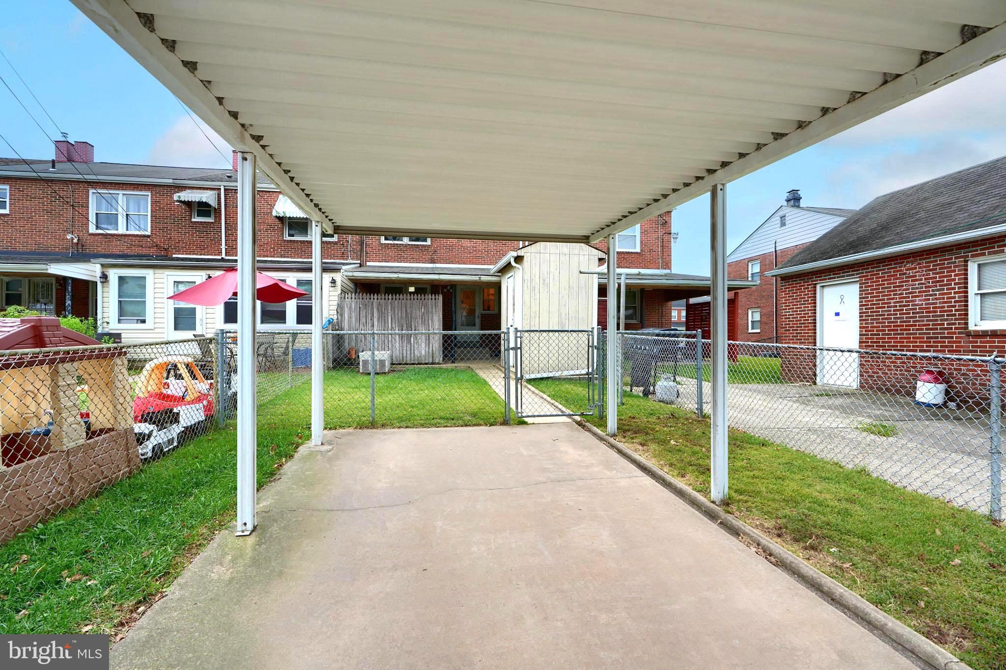 EASTCREST - Residential