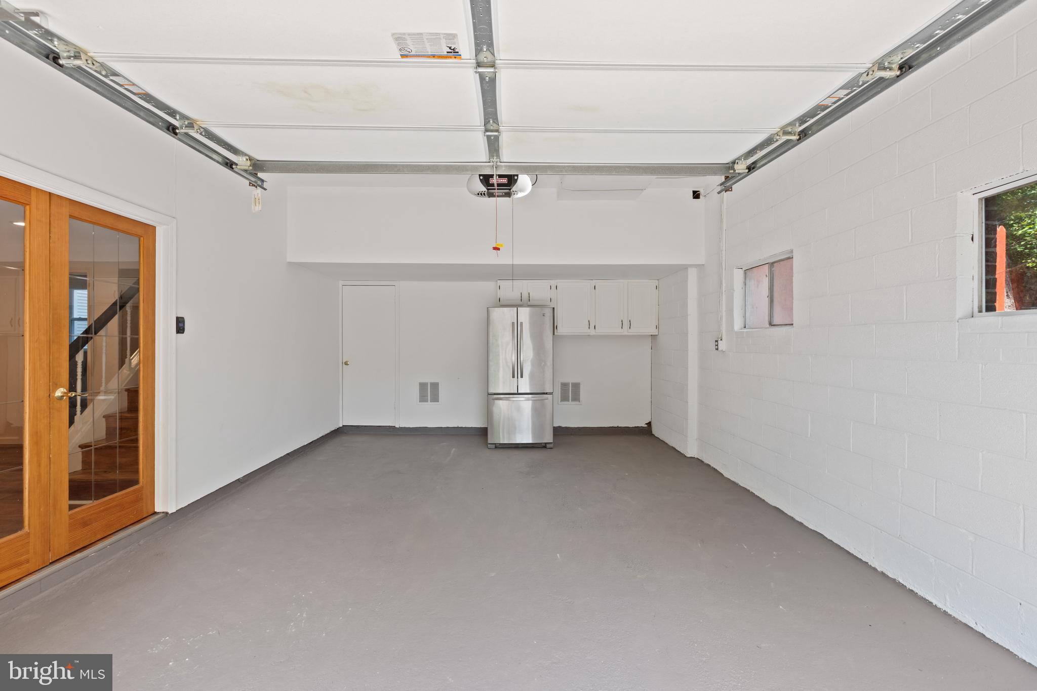 ADELPHI FOREST - Residential