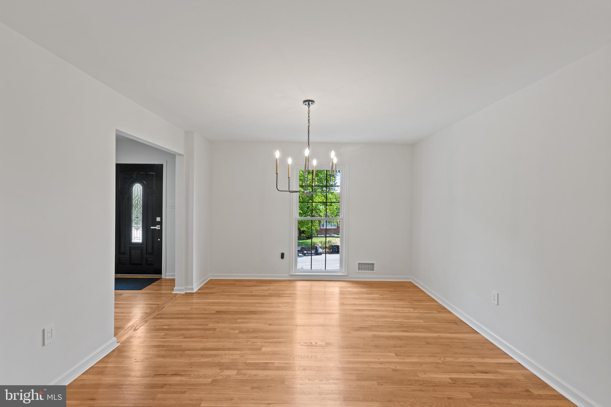 ADELPHI FOREST - Residential