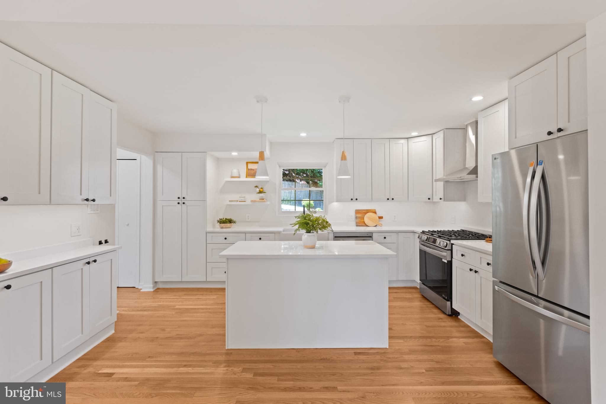 ADELPHI FOREST - Residential