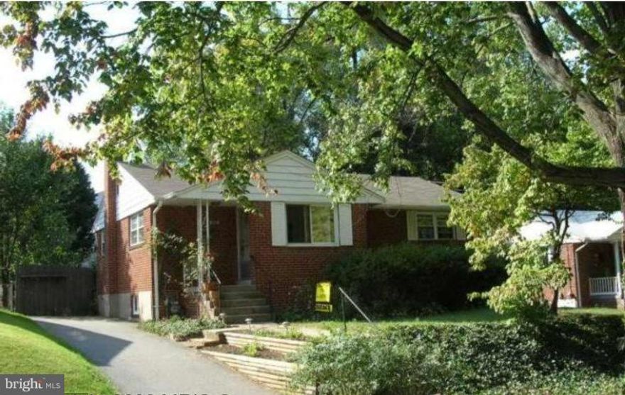 Brick Rambler, recently renovated and painted.  3 bedrooms and 2 full baths, finished basement with family room, extra storage space, fenced backyard, shed, parking space in driveway.  Pet deposit on case by case basis.  Vacant and available for immediate occupancy.  Walking distance from Twin brook metro station.