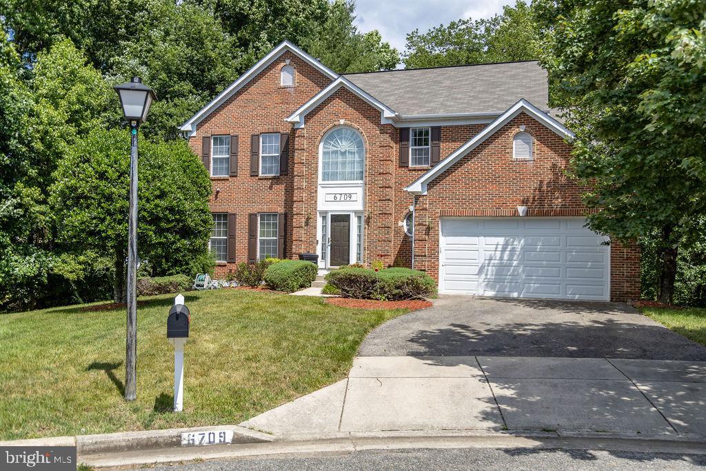 SUMMIT CREEK - Residential