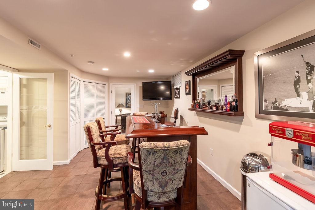 SUMMIT CREEK - Residential