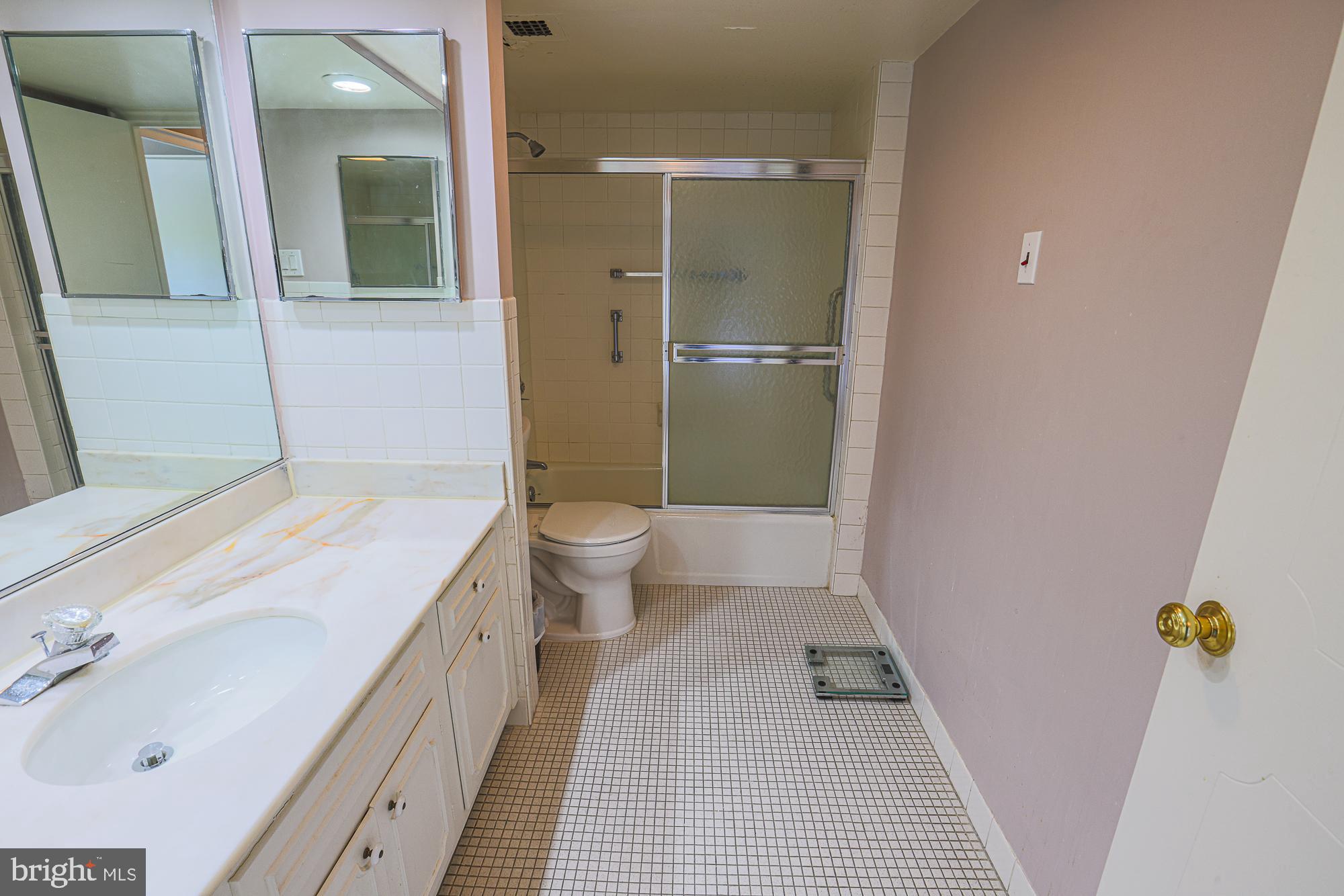 UPPER PARK HEIGHTS - Residential