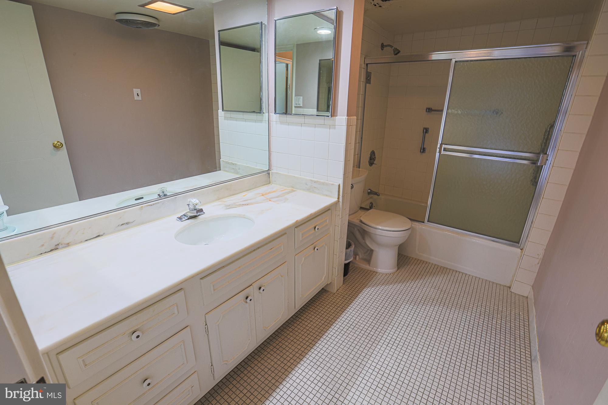 UPPER PARK HEIGHTS - Residential