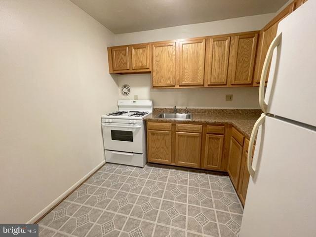 NORTHSIDE TOWNHOUSE APARTMENTS - Residential Lease