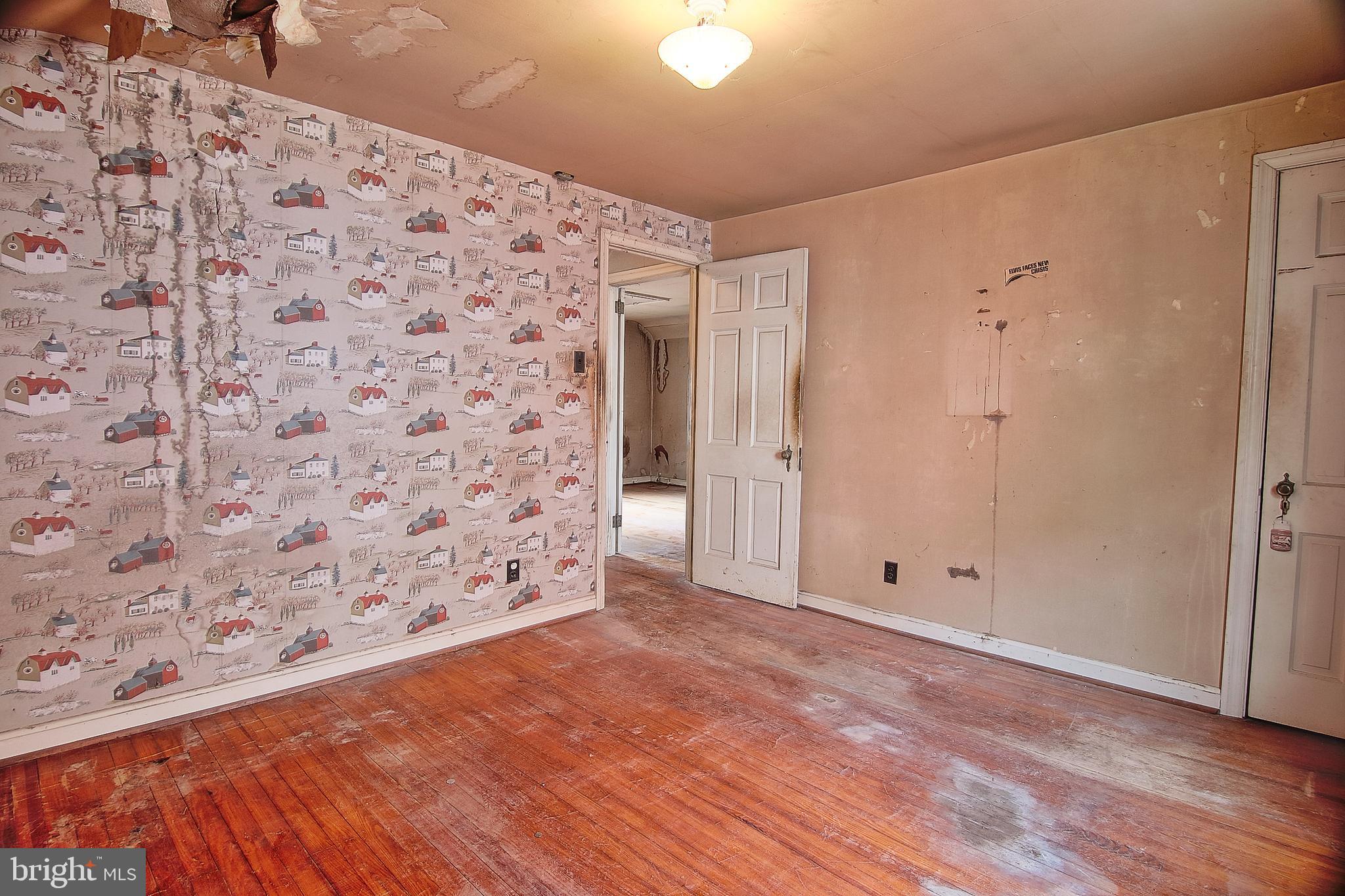 ROSEDALE - Residential