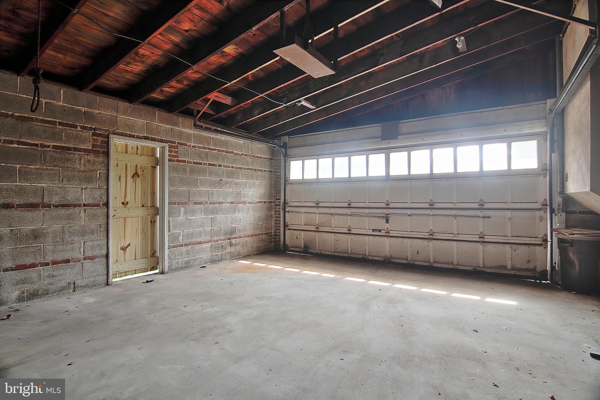 ROSEDALE - Residential