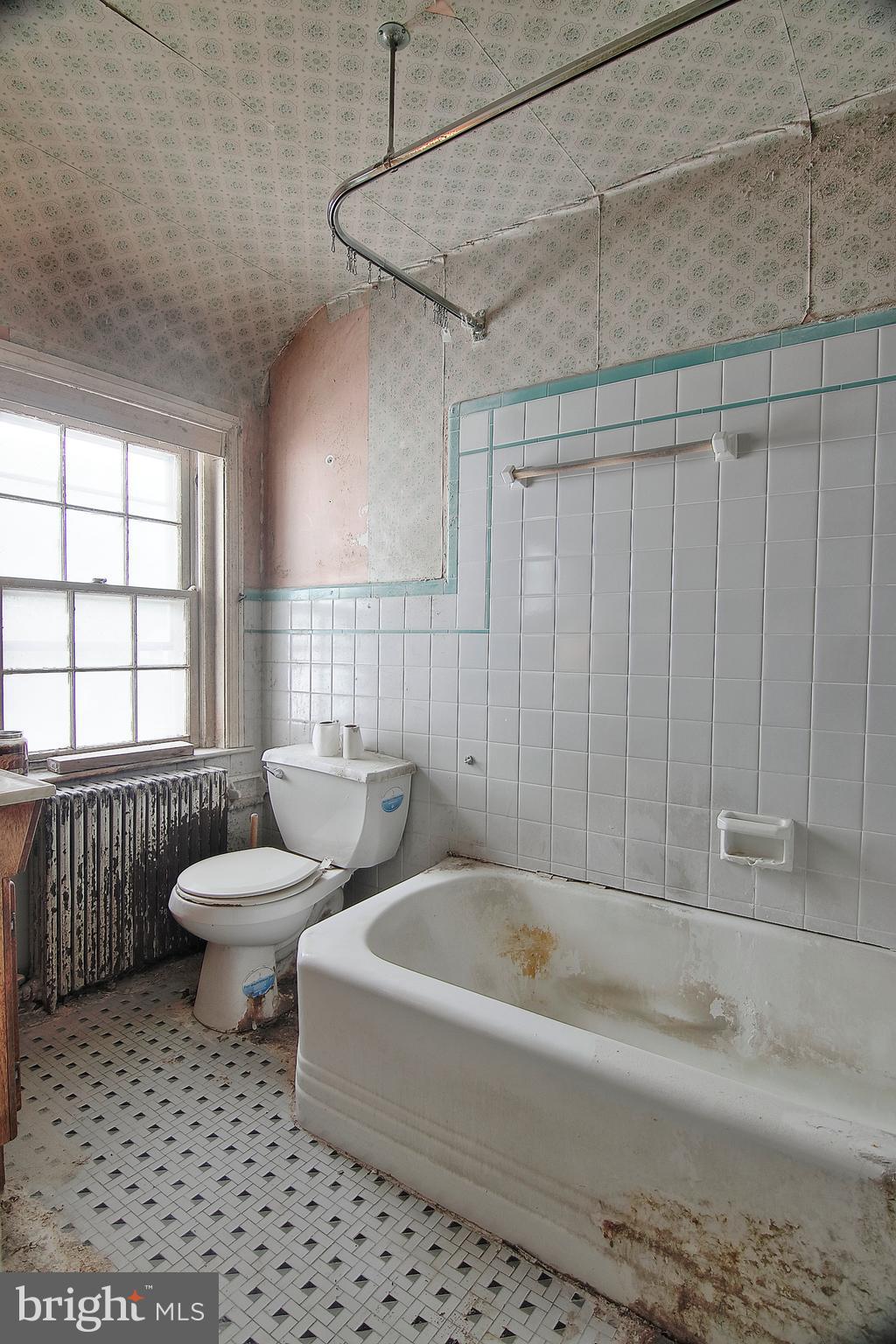 ROSEDALE - Residential